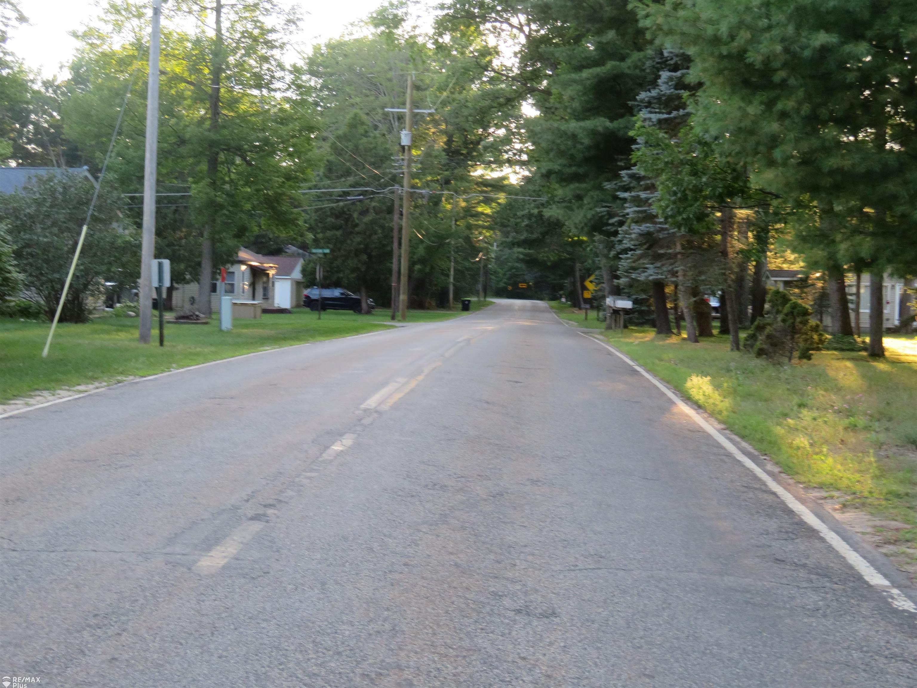 main property photo 23