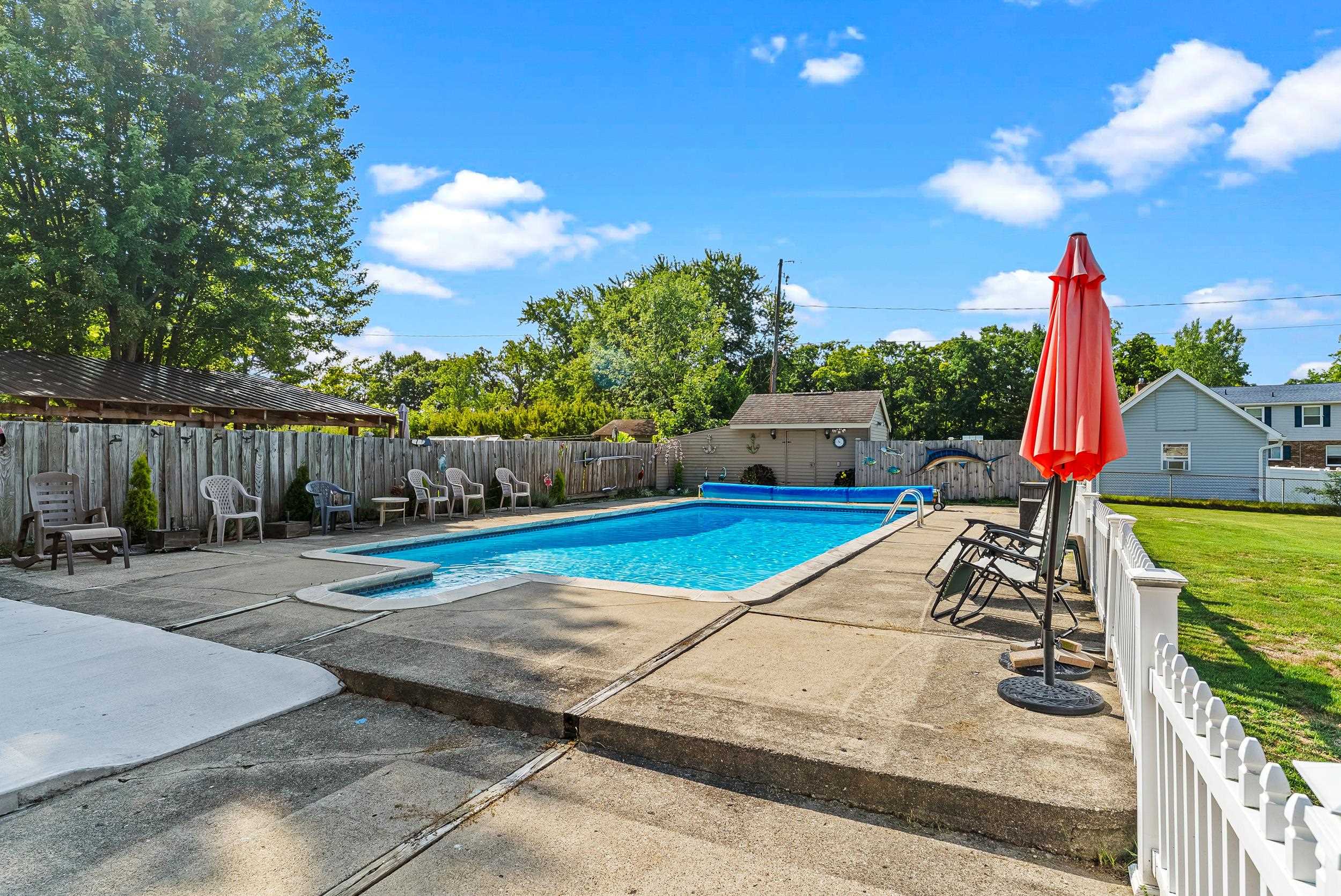 main property photo 46