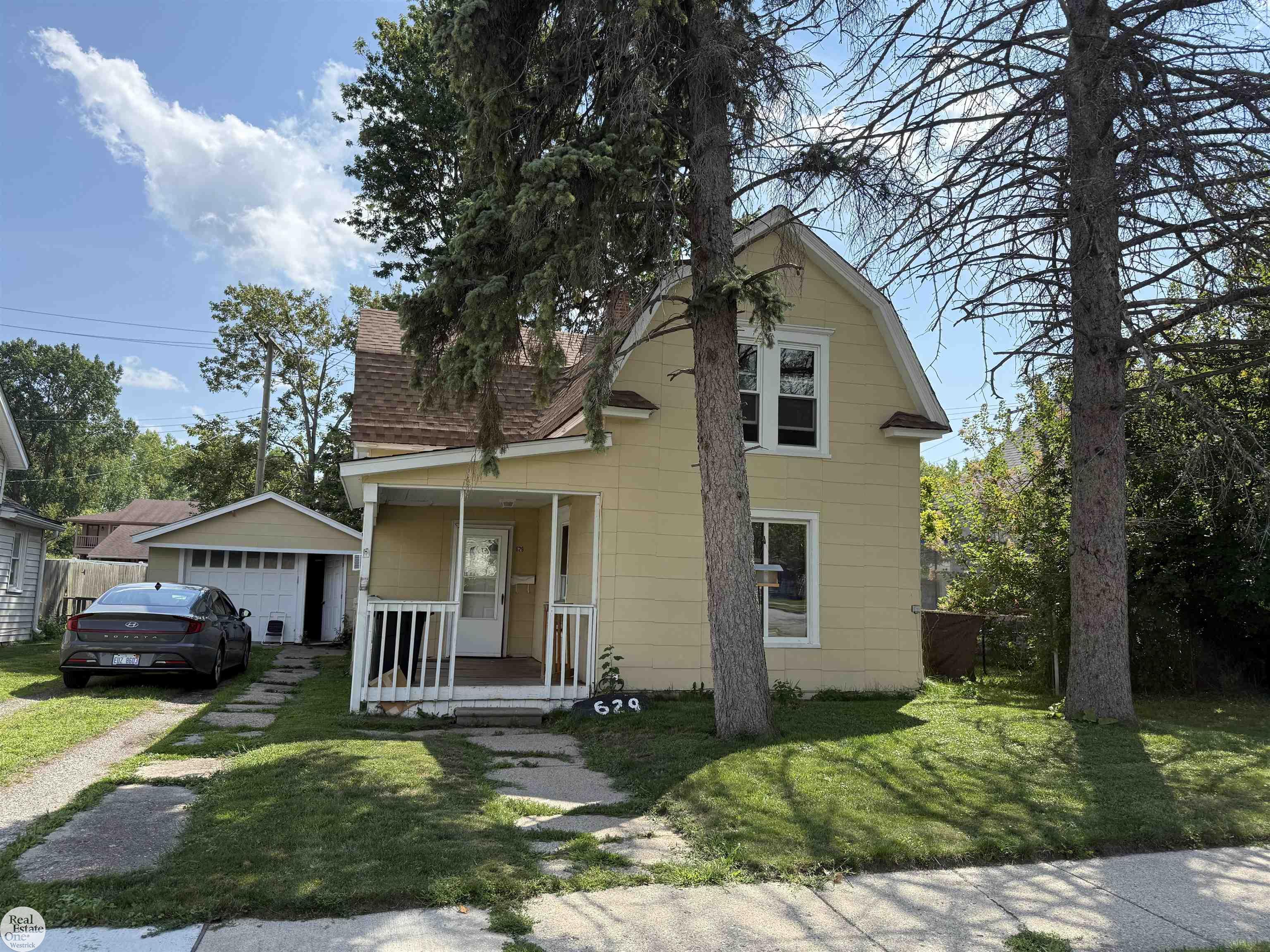 main property photo 21