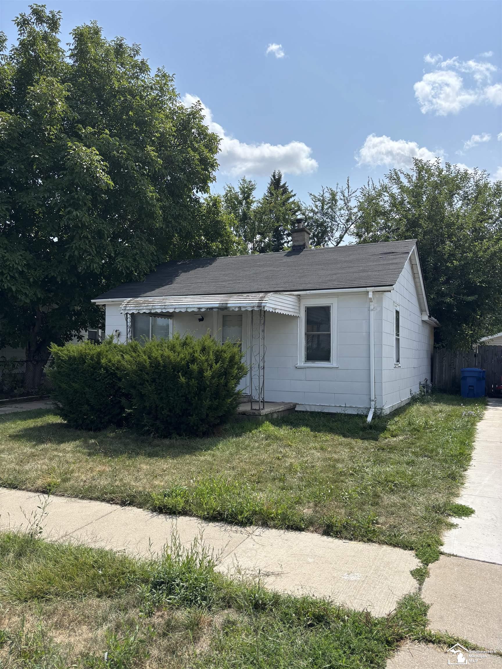 main property photo 2