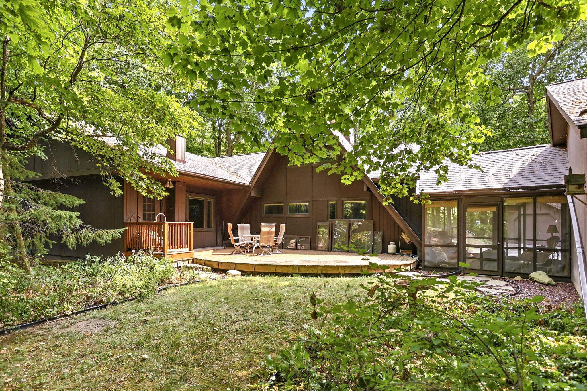 main property photo 57