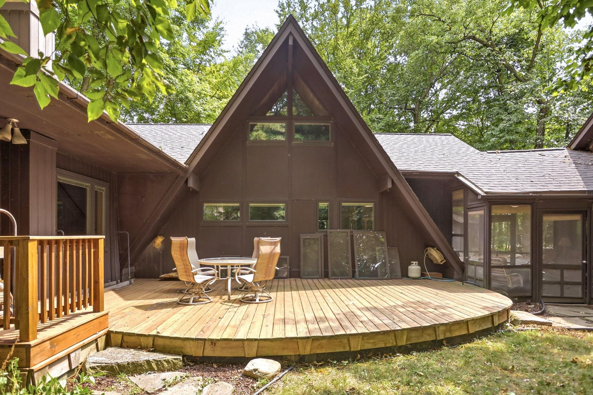 main property photo 58