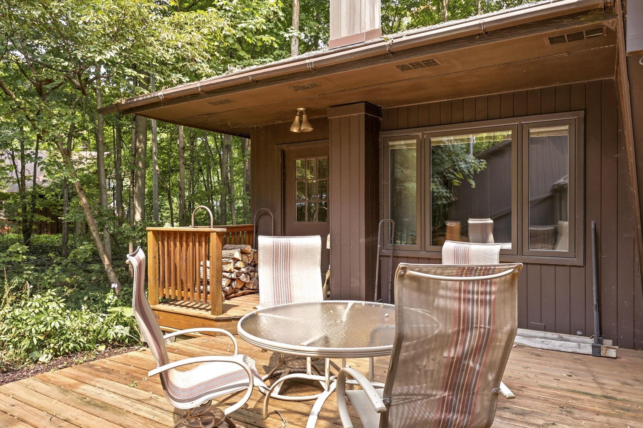 main property photo 59