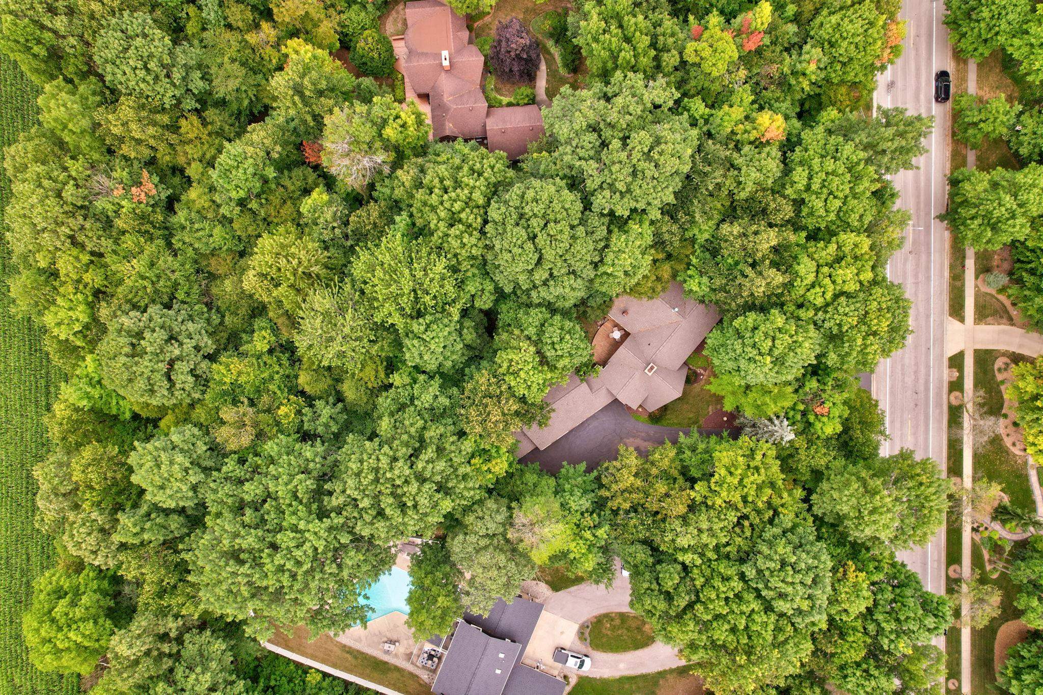 main property photo 70