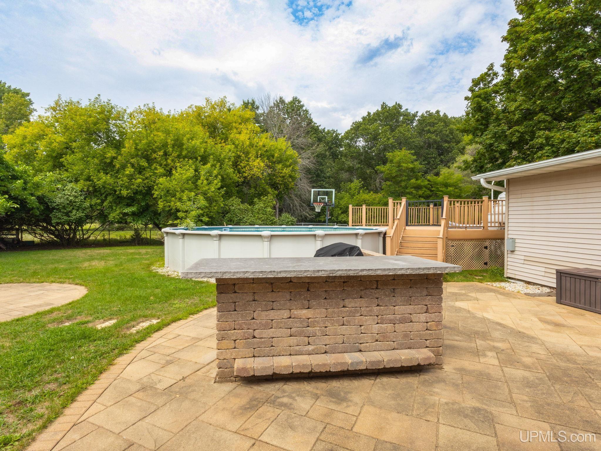 main property photo 21