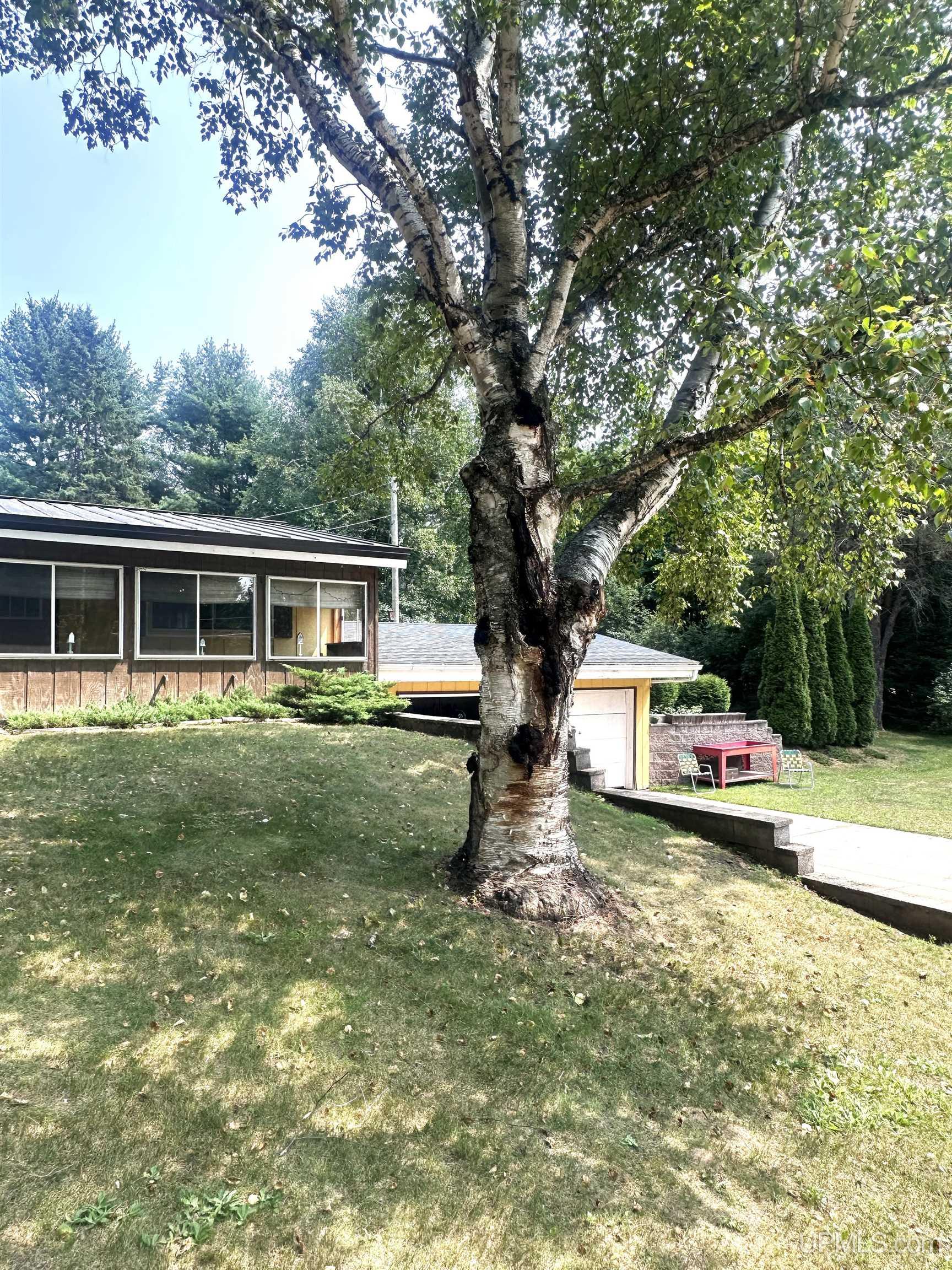main property photo 57