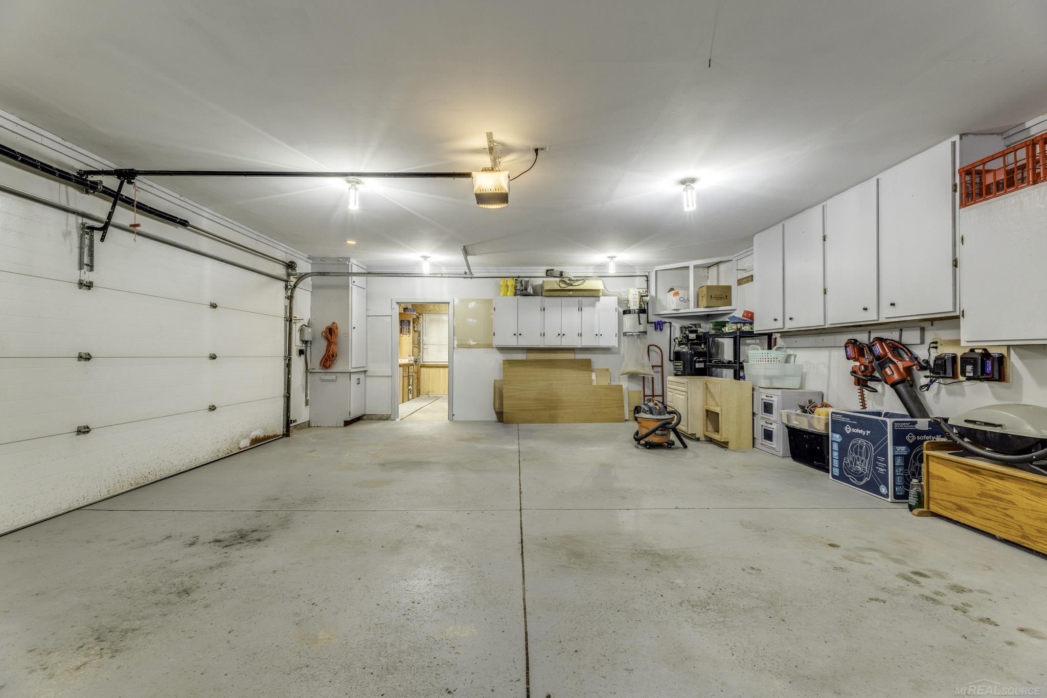 main property photo 65