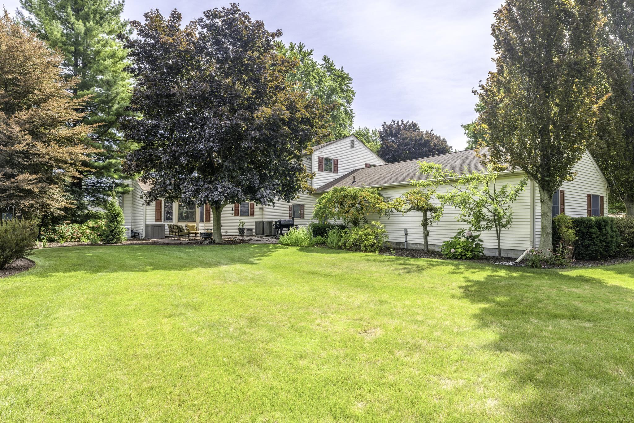 main property photo 74