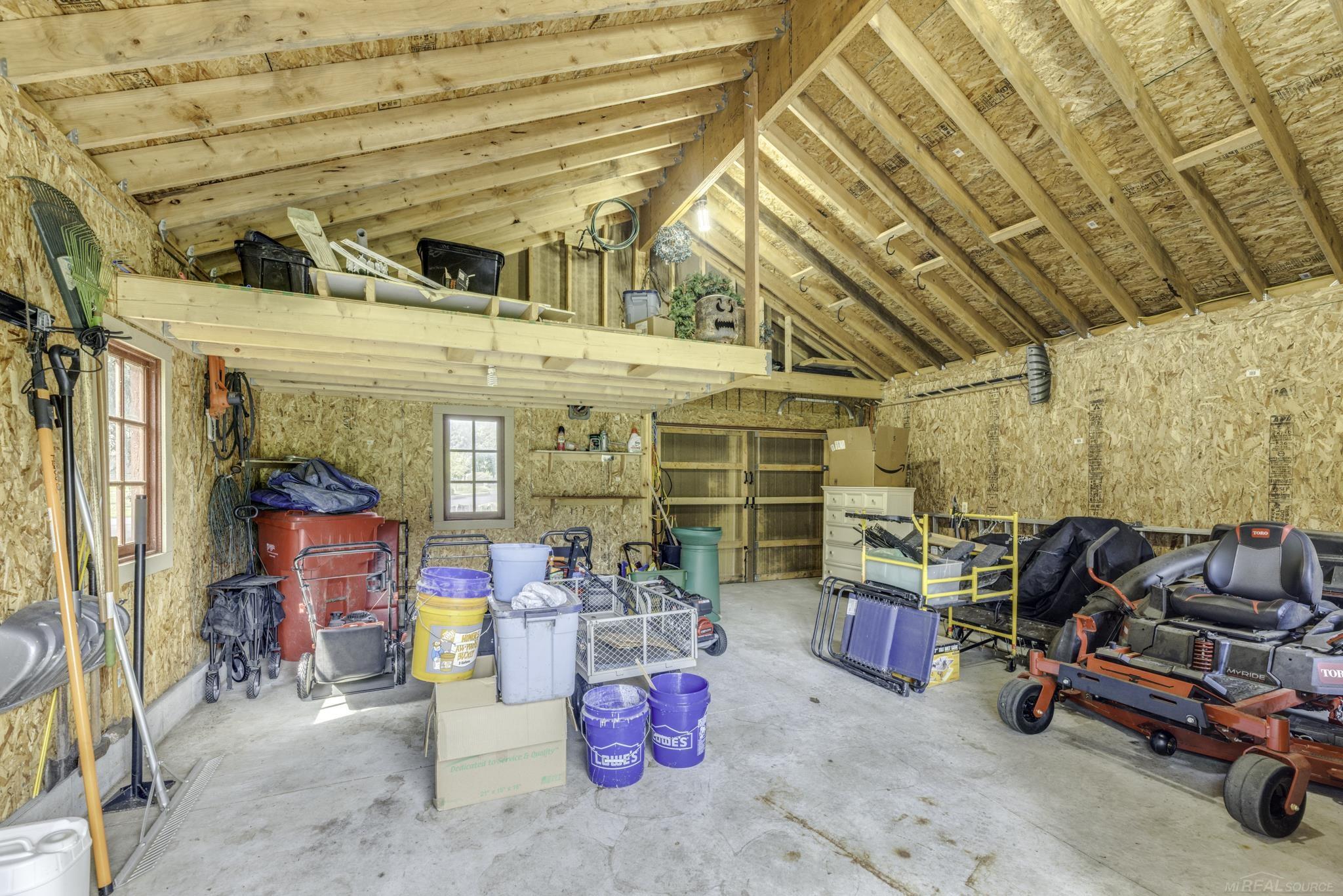 main property photo 80