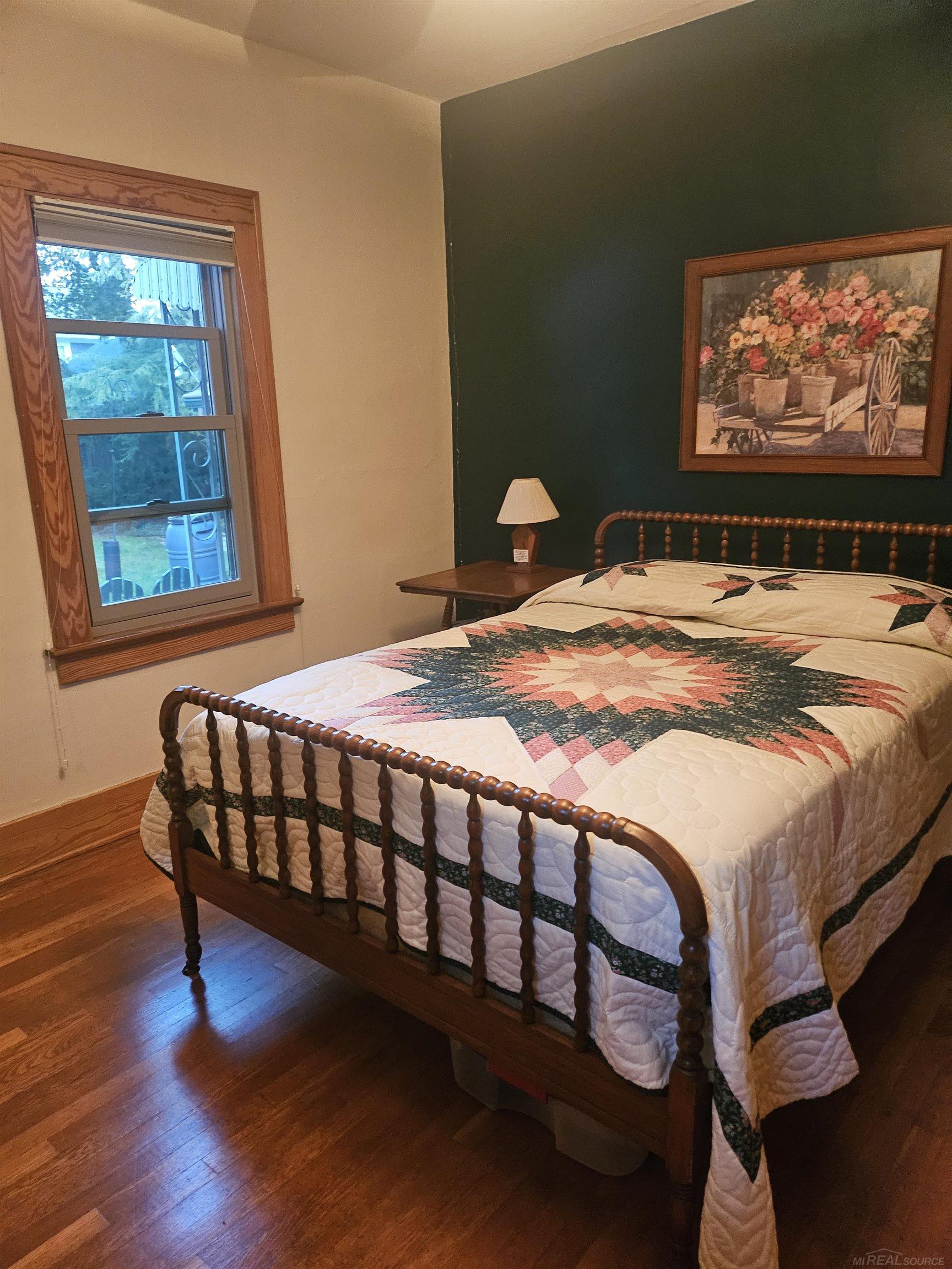main property photo 16