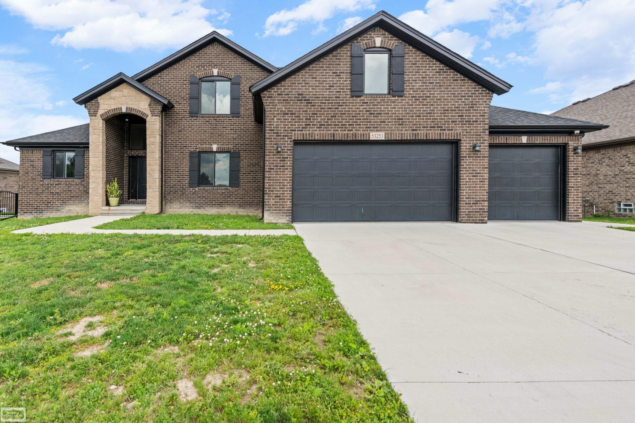 main property photo 50
