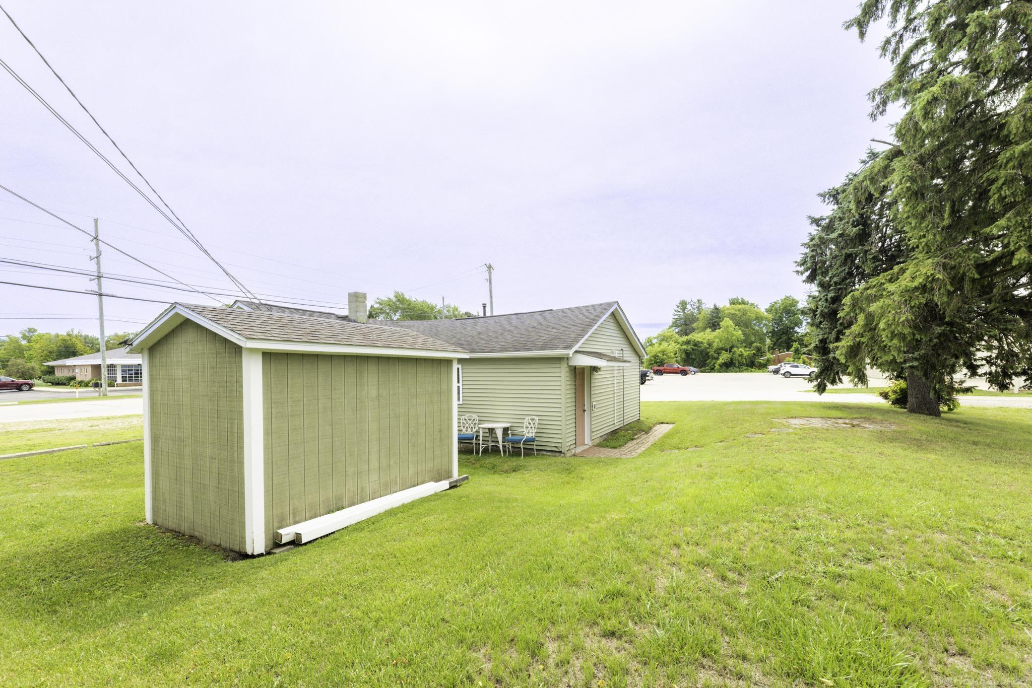 main property photo 16