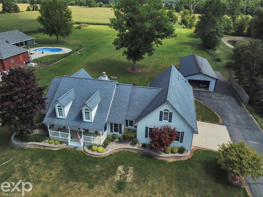 main property photo 36