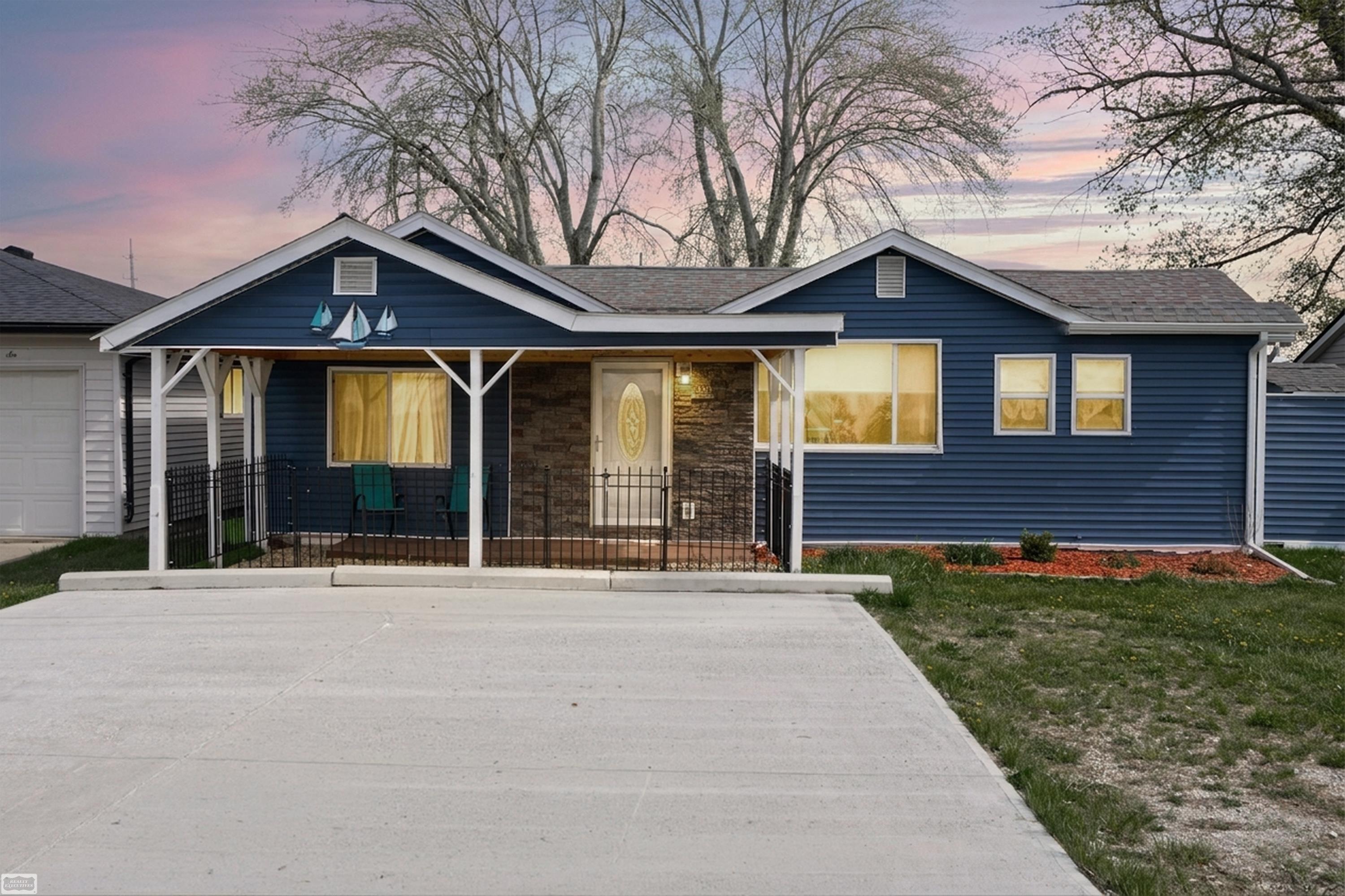 main property photo 53