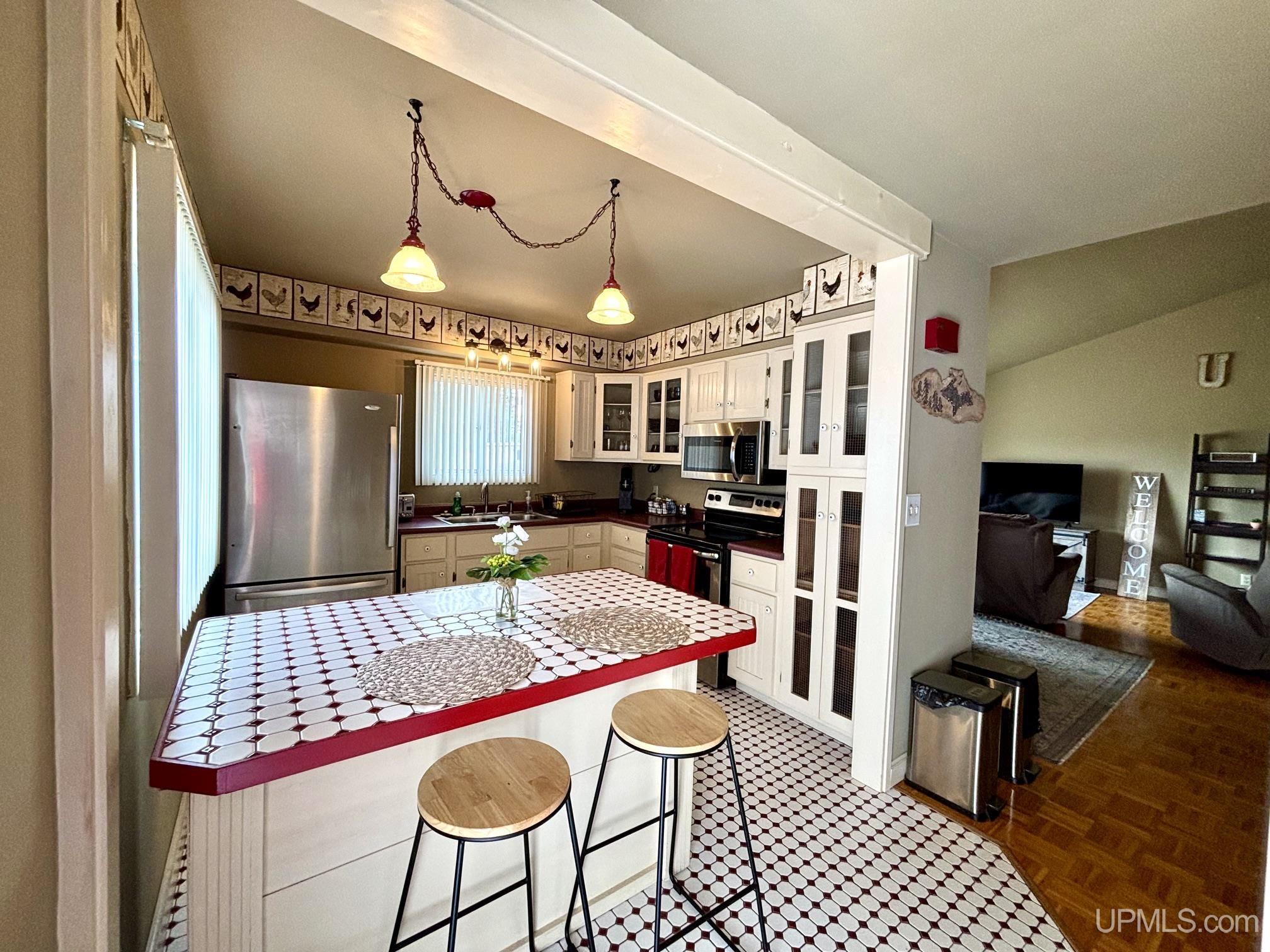 main property photo 25
