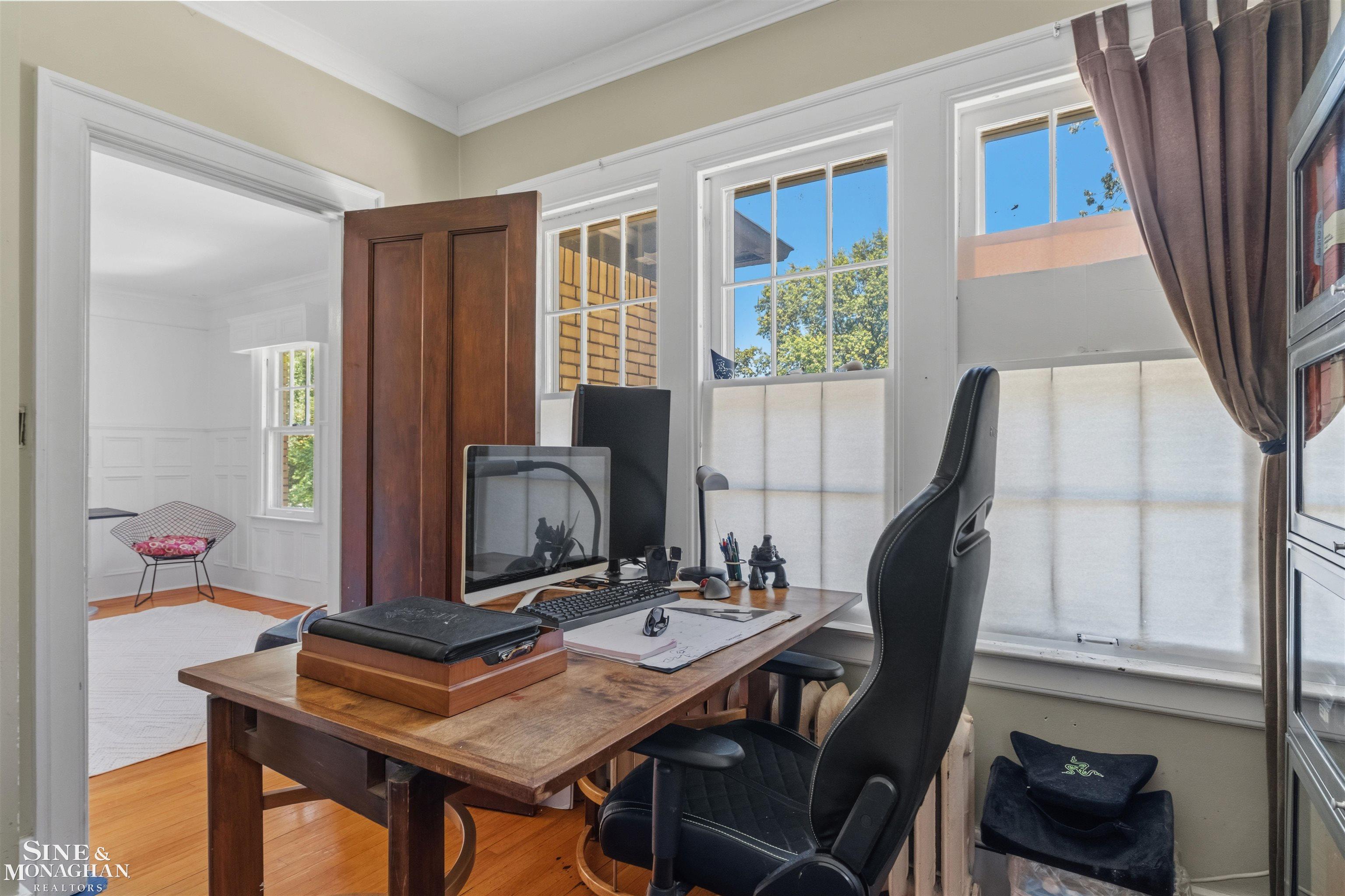 main property photo 22