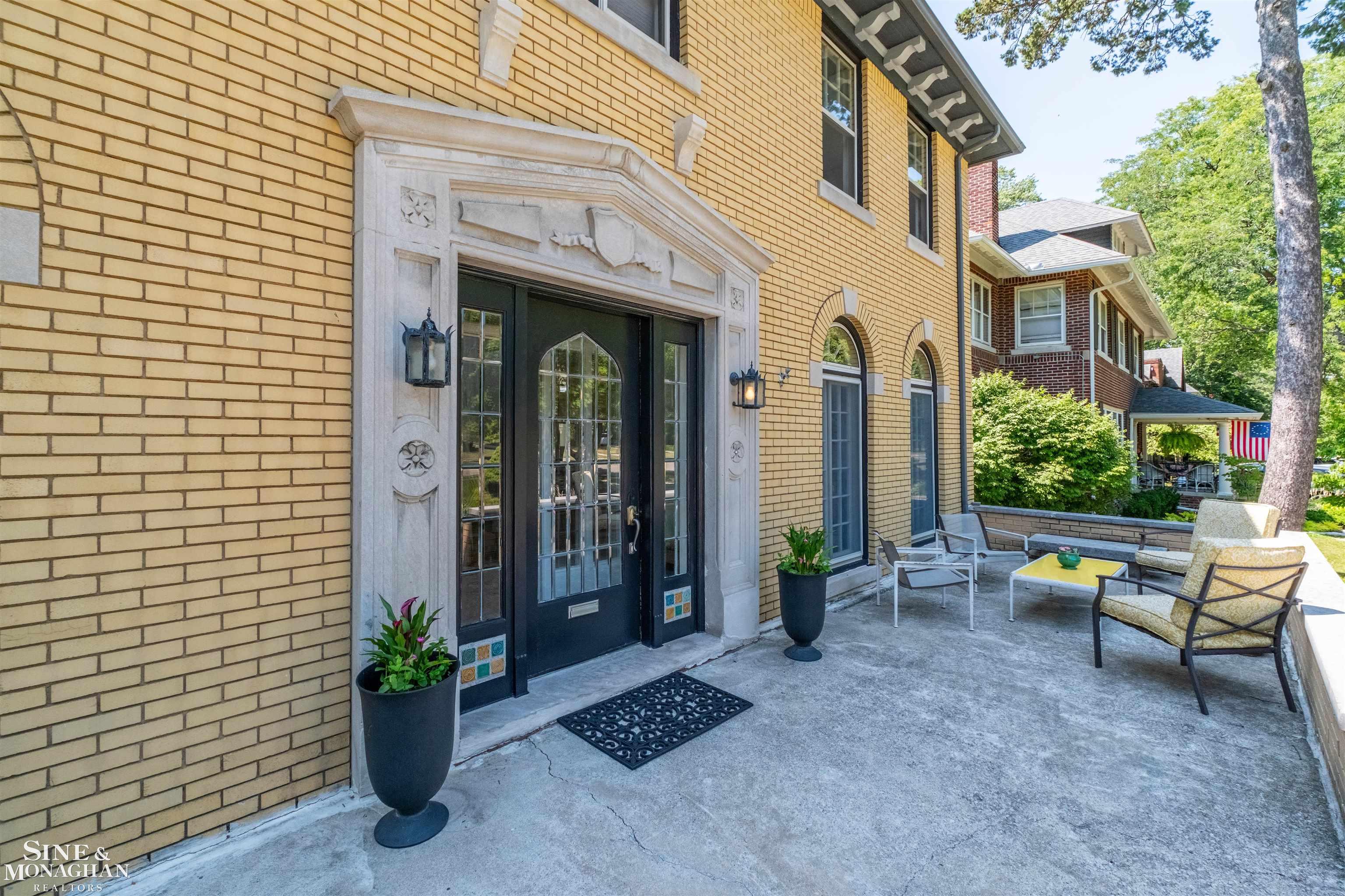 main property photo 49