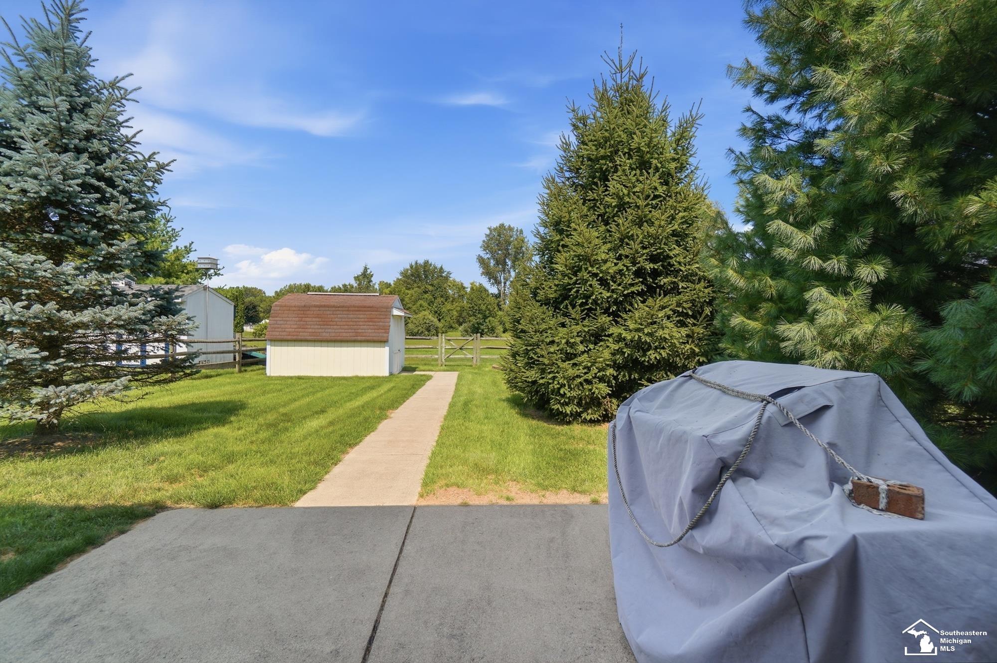 main property photo 39