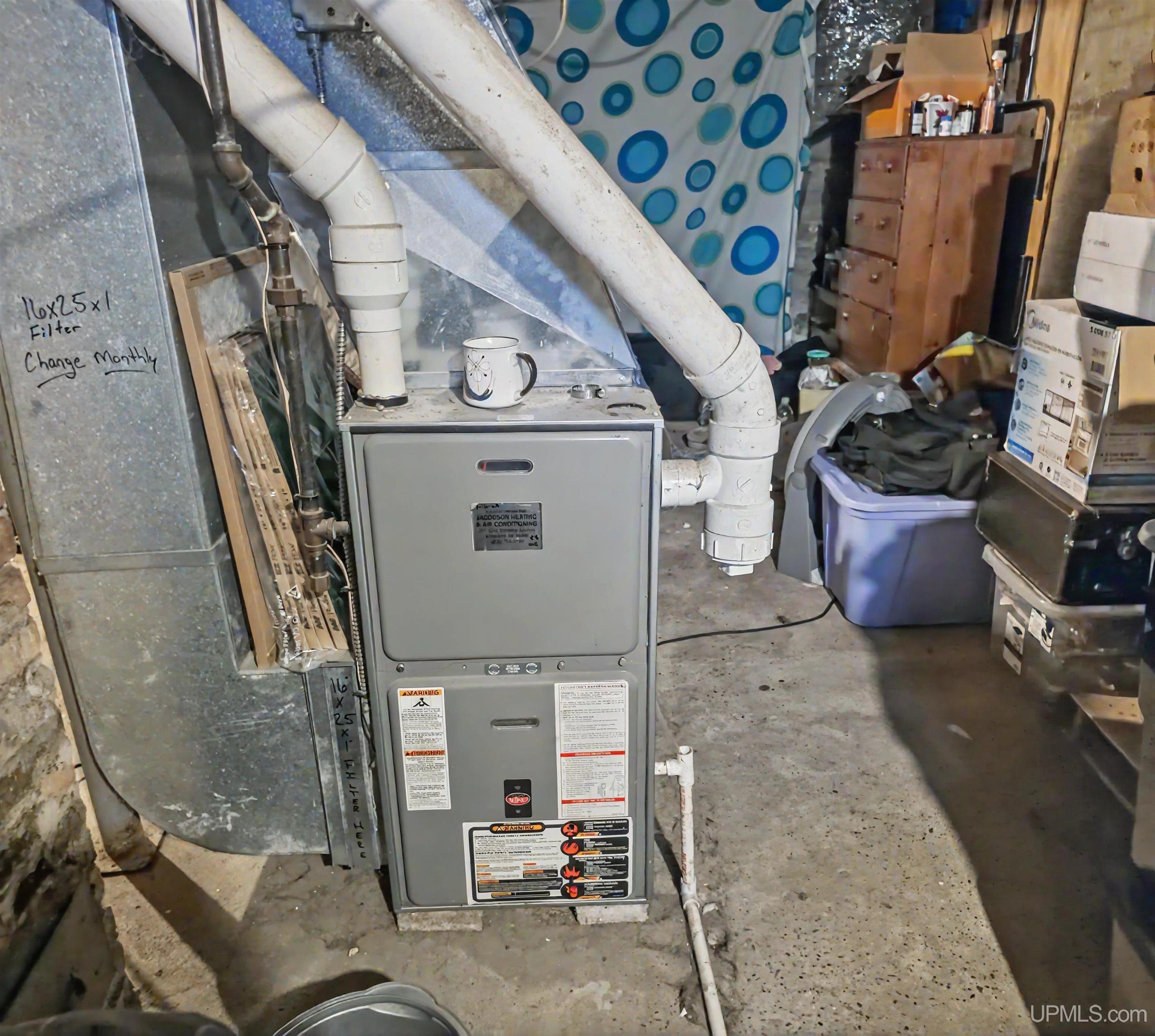 main property photo 9