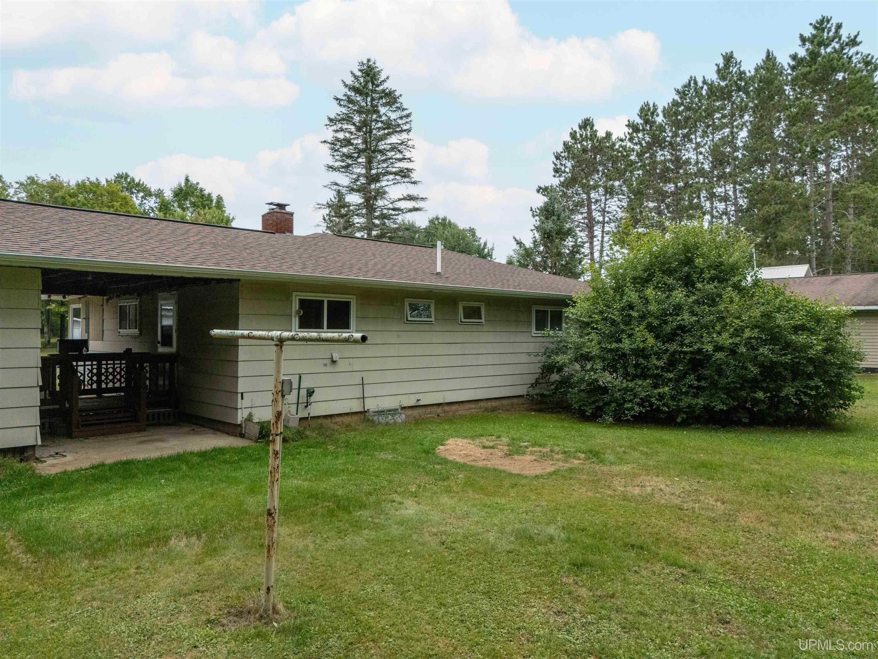 main property photo 36