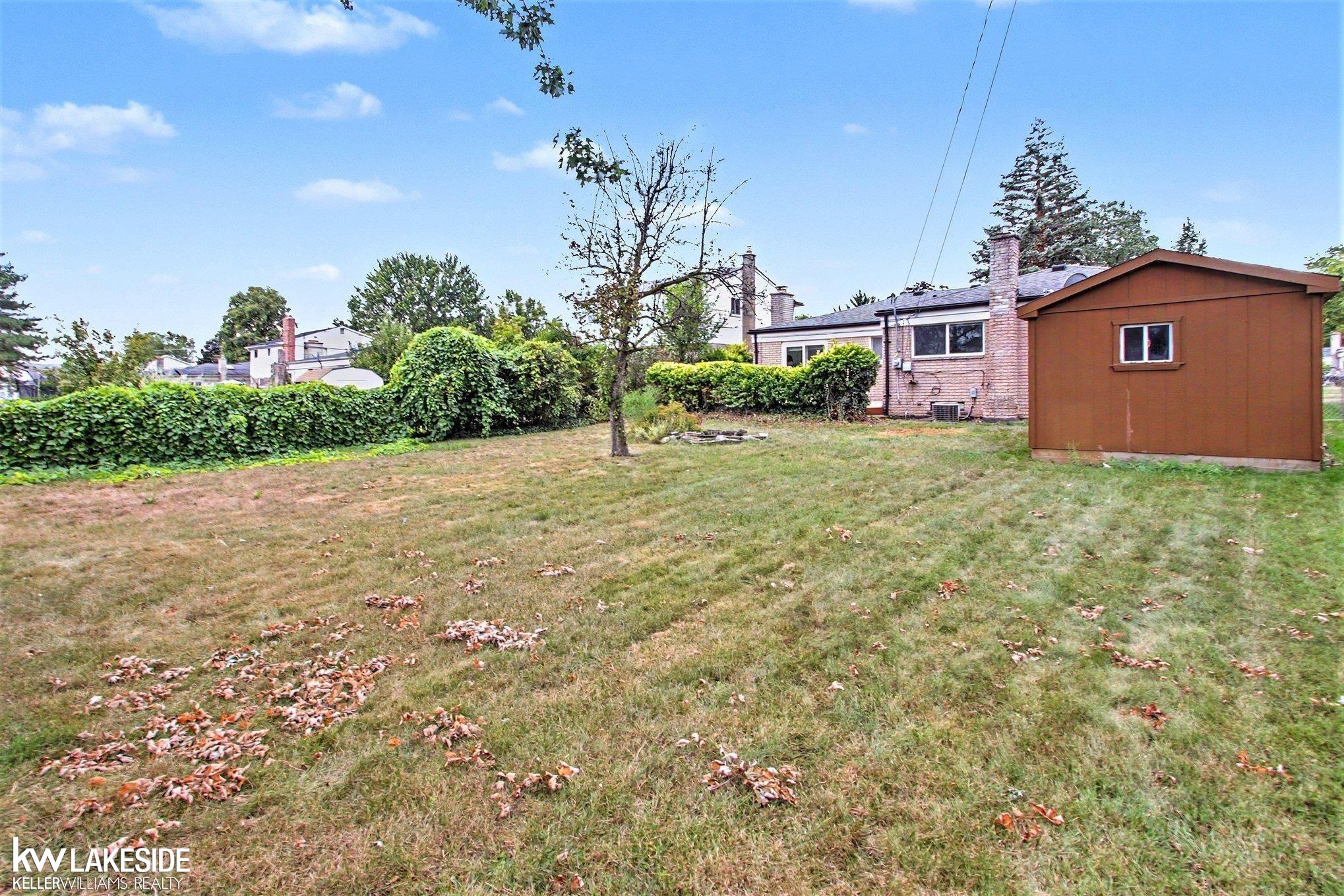 main property photo 13
