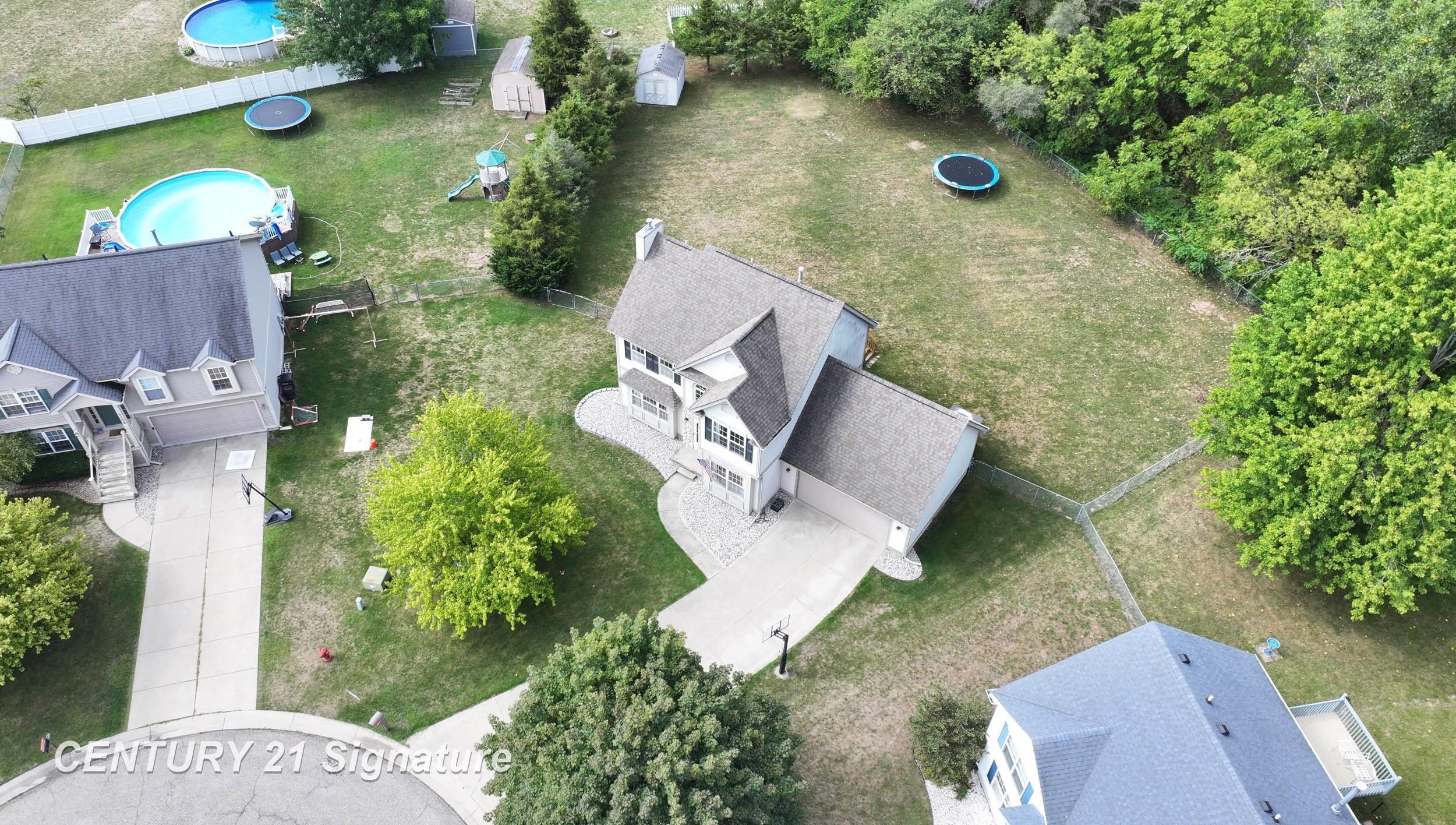 main property photo 49