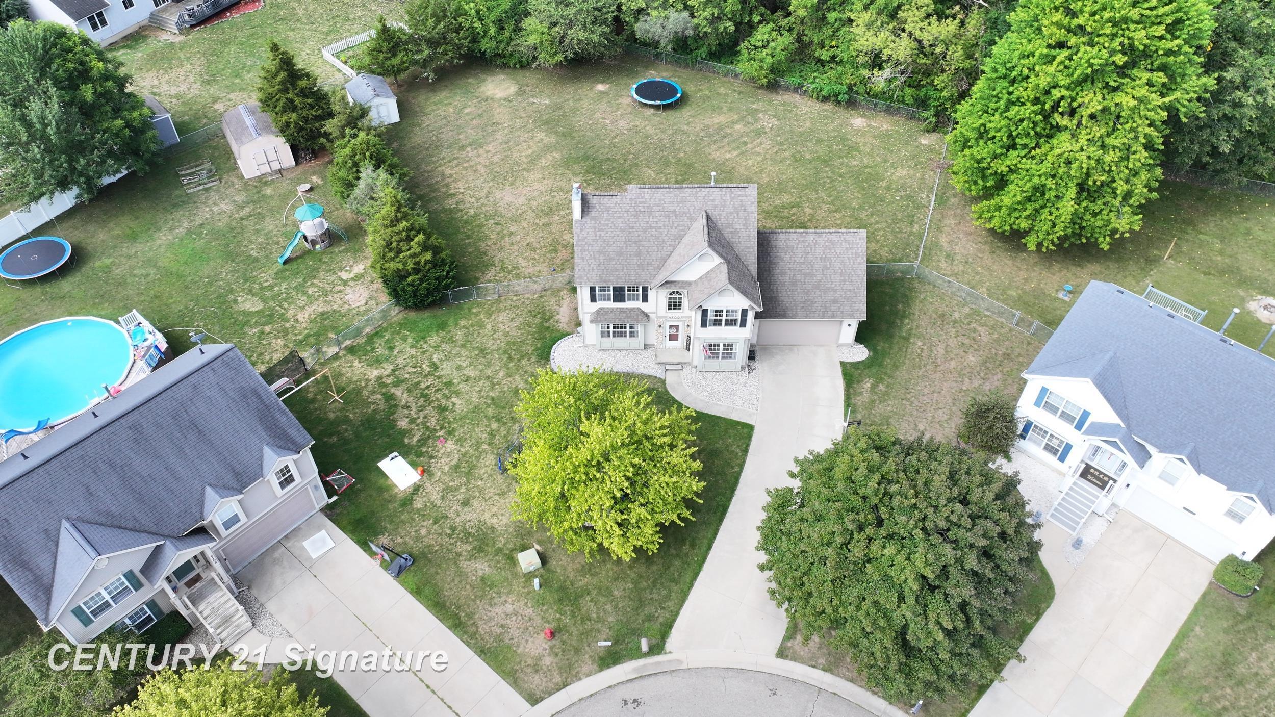 main property photo 57