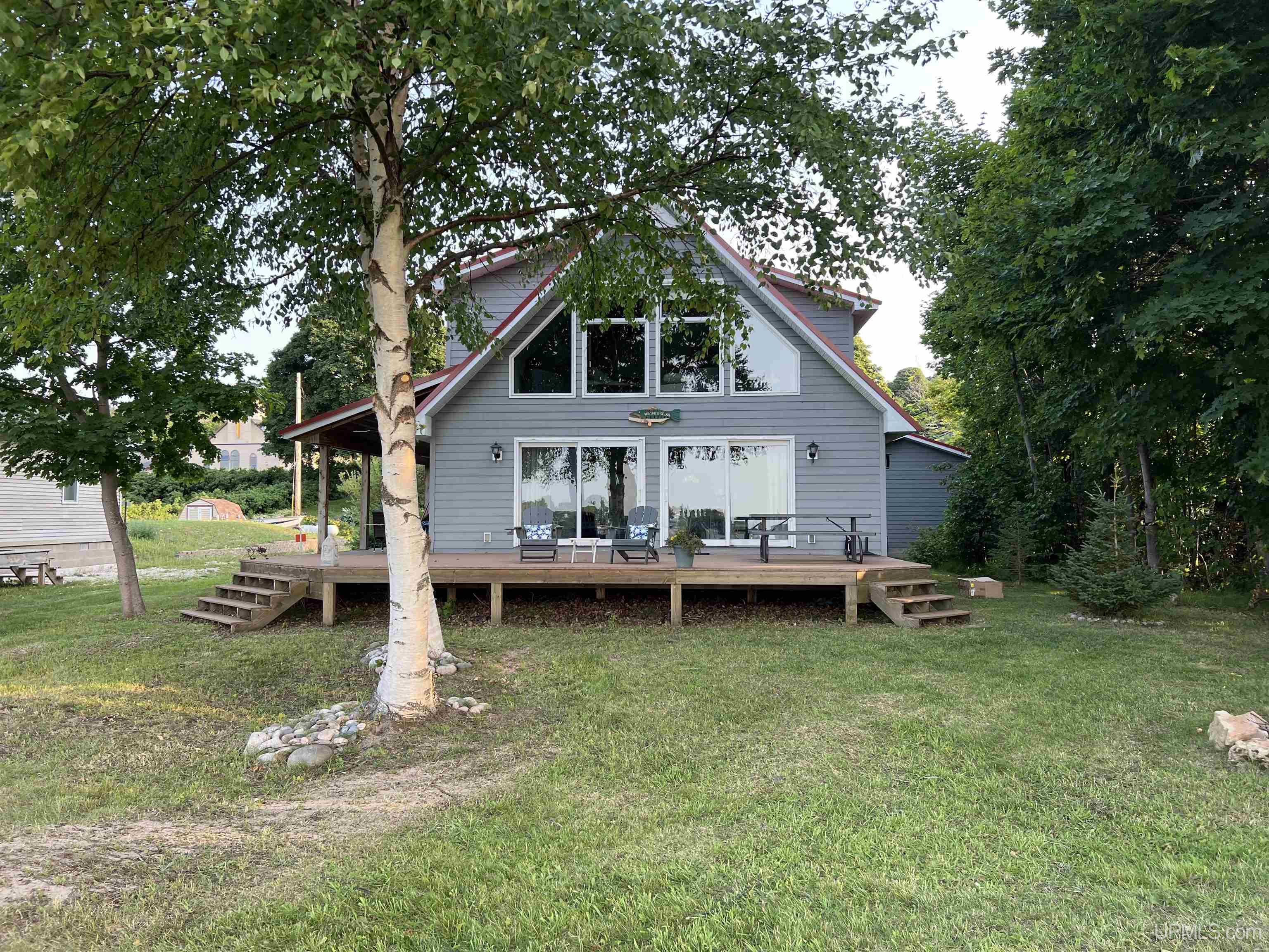 main property photo 0