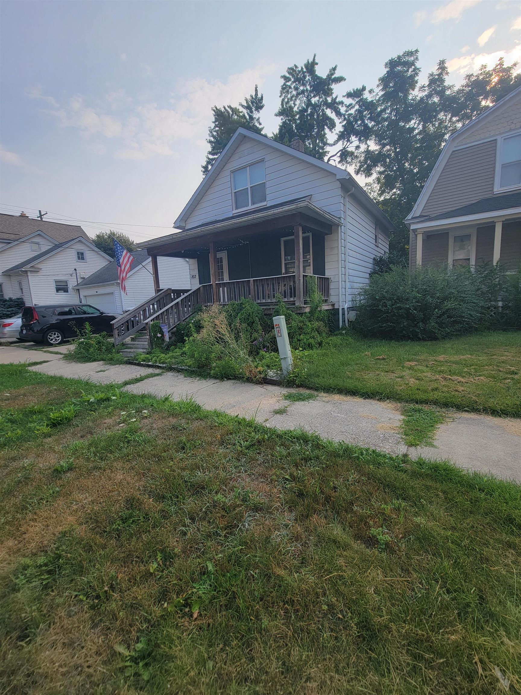main property photo 25