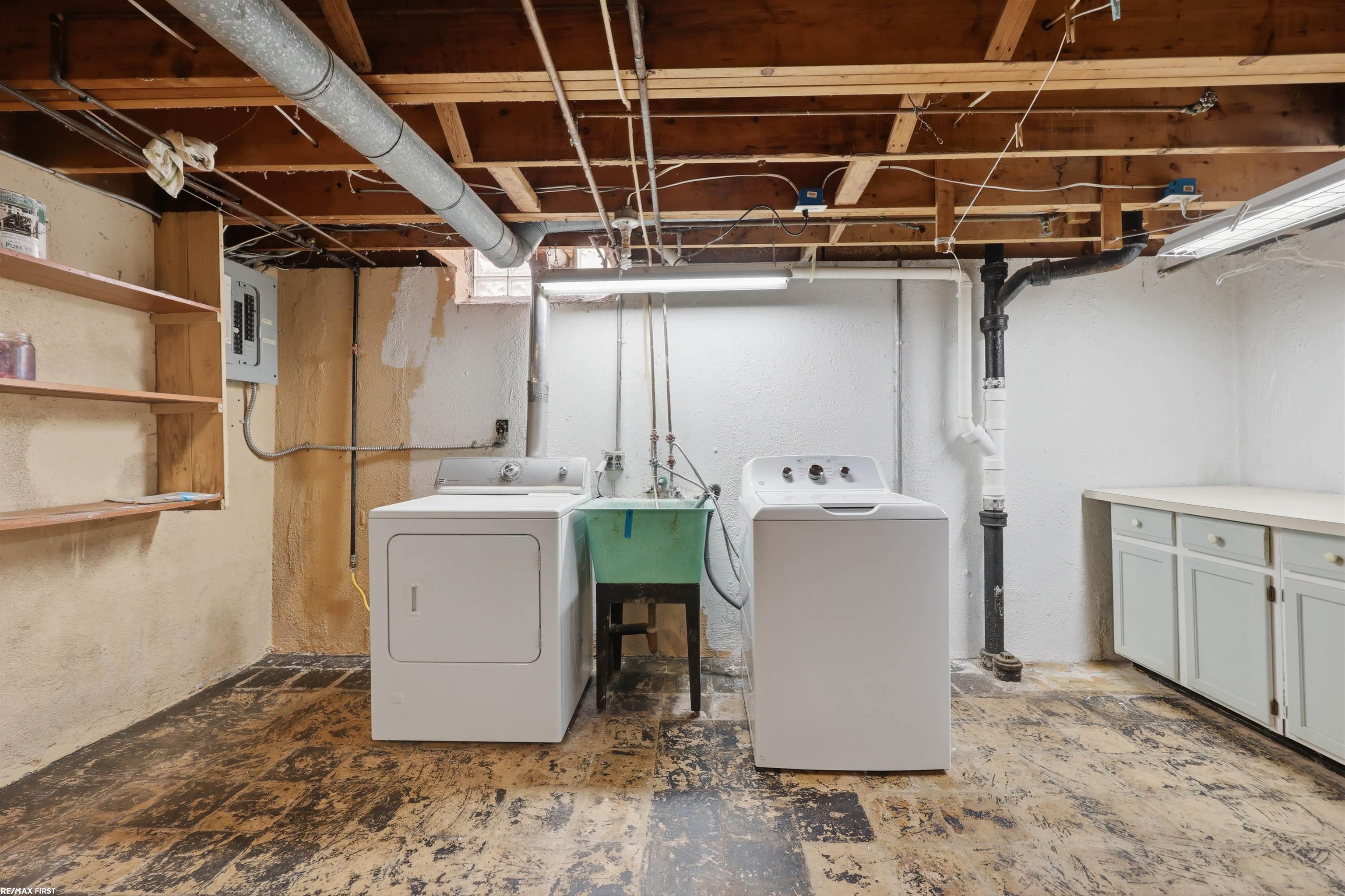 main property photo 24