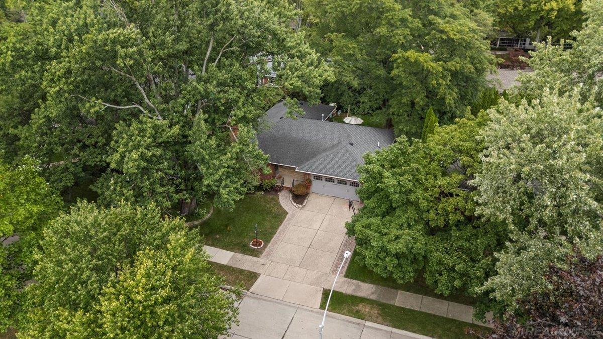 main property photo 58