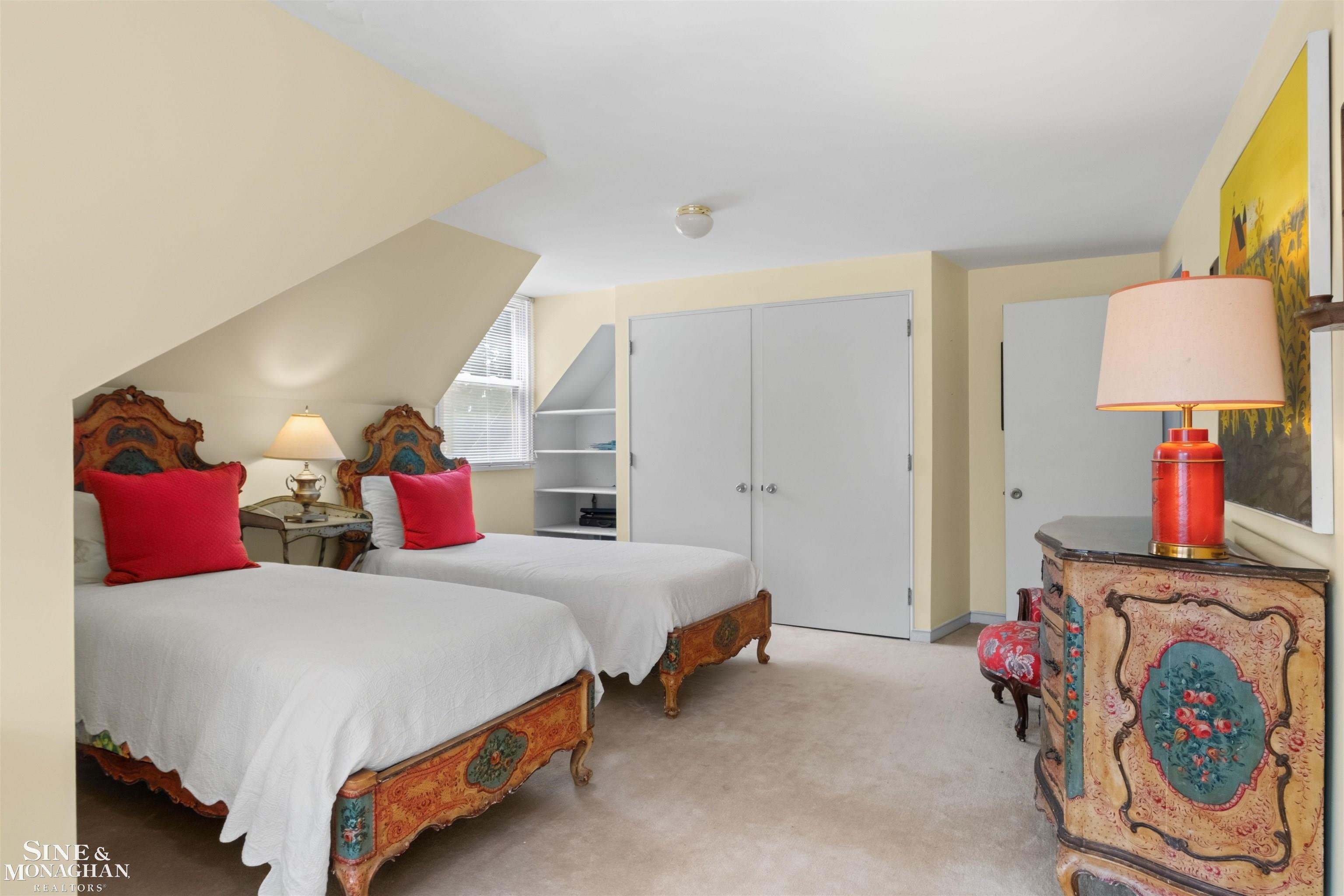 main property photo 70
