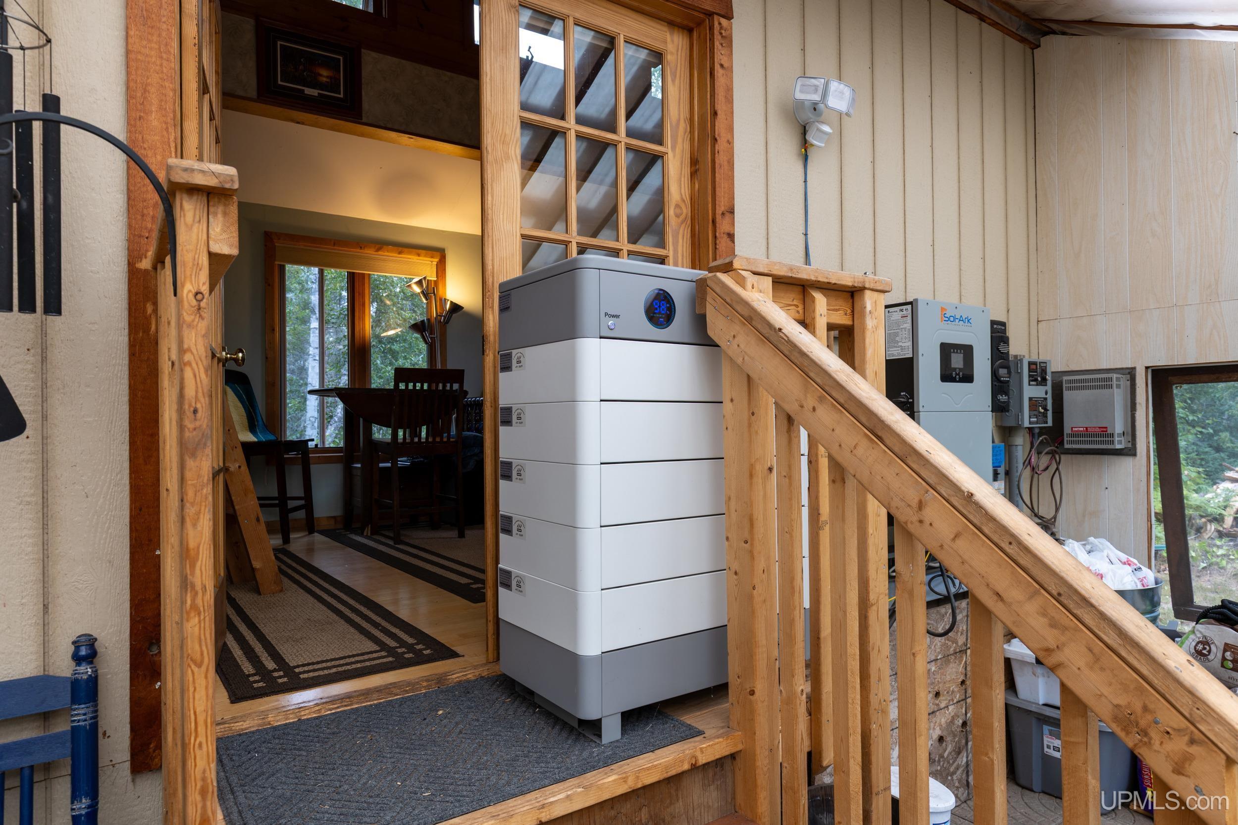main property photo 23