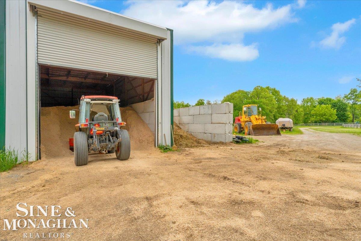 main property photo 53