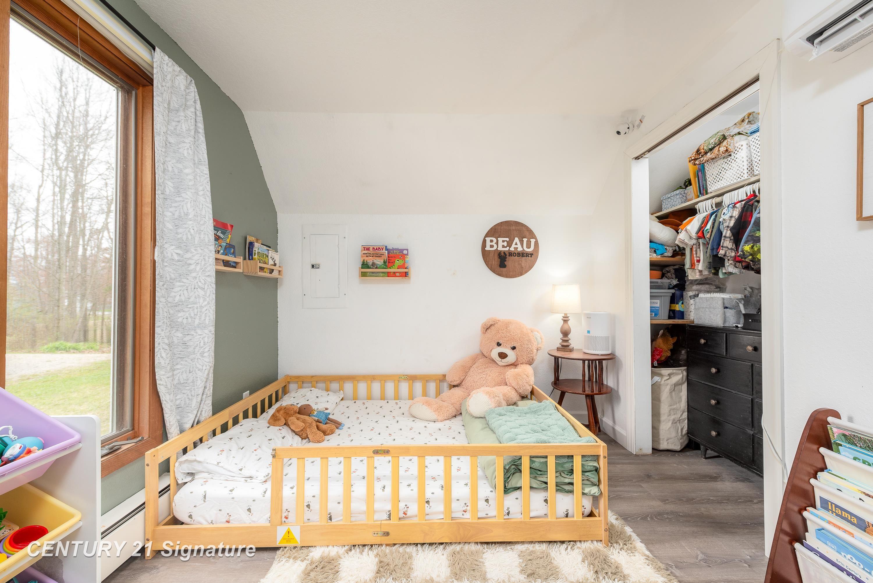 main property photo 21