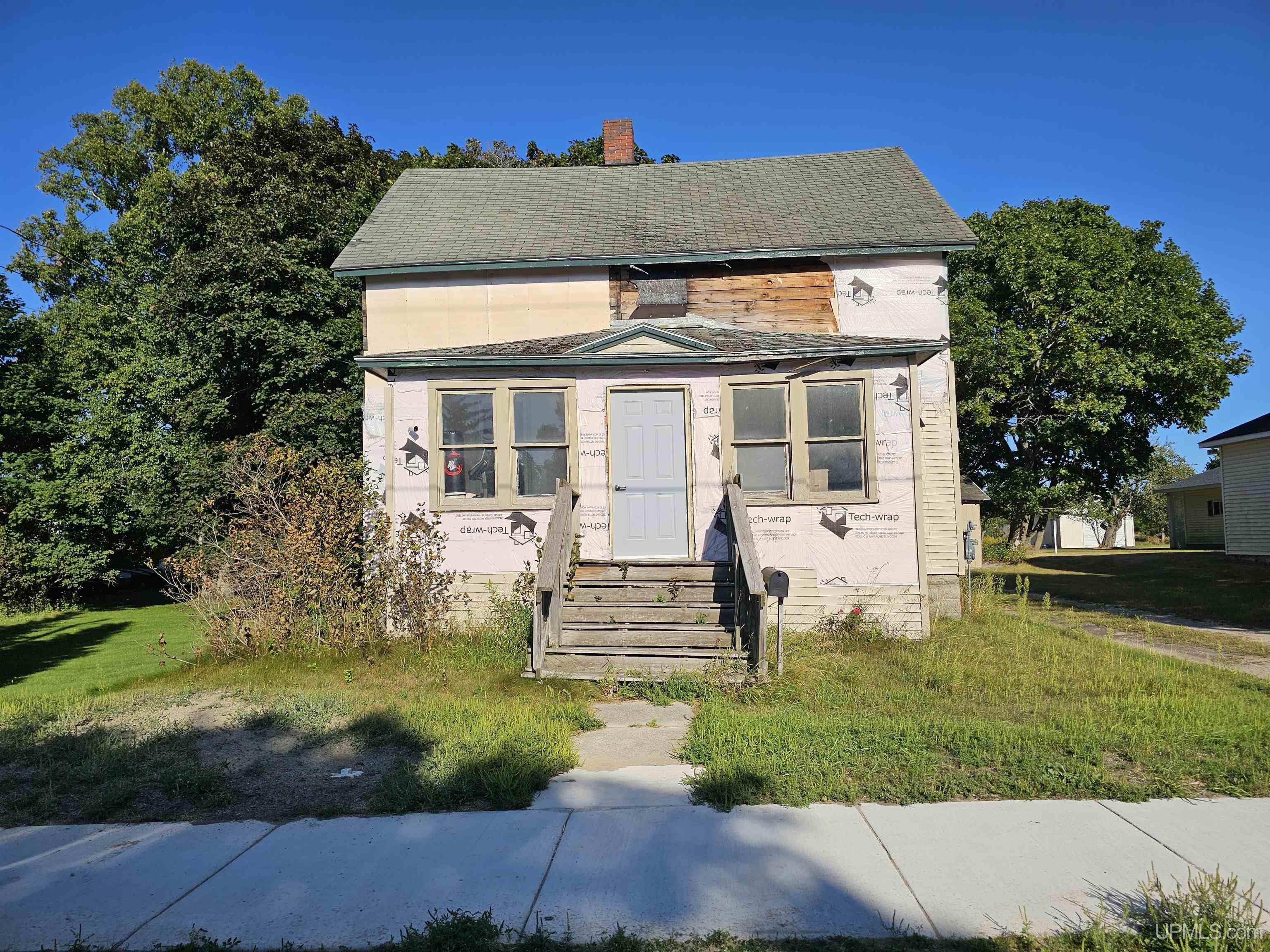 main property photo 27