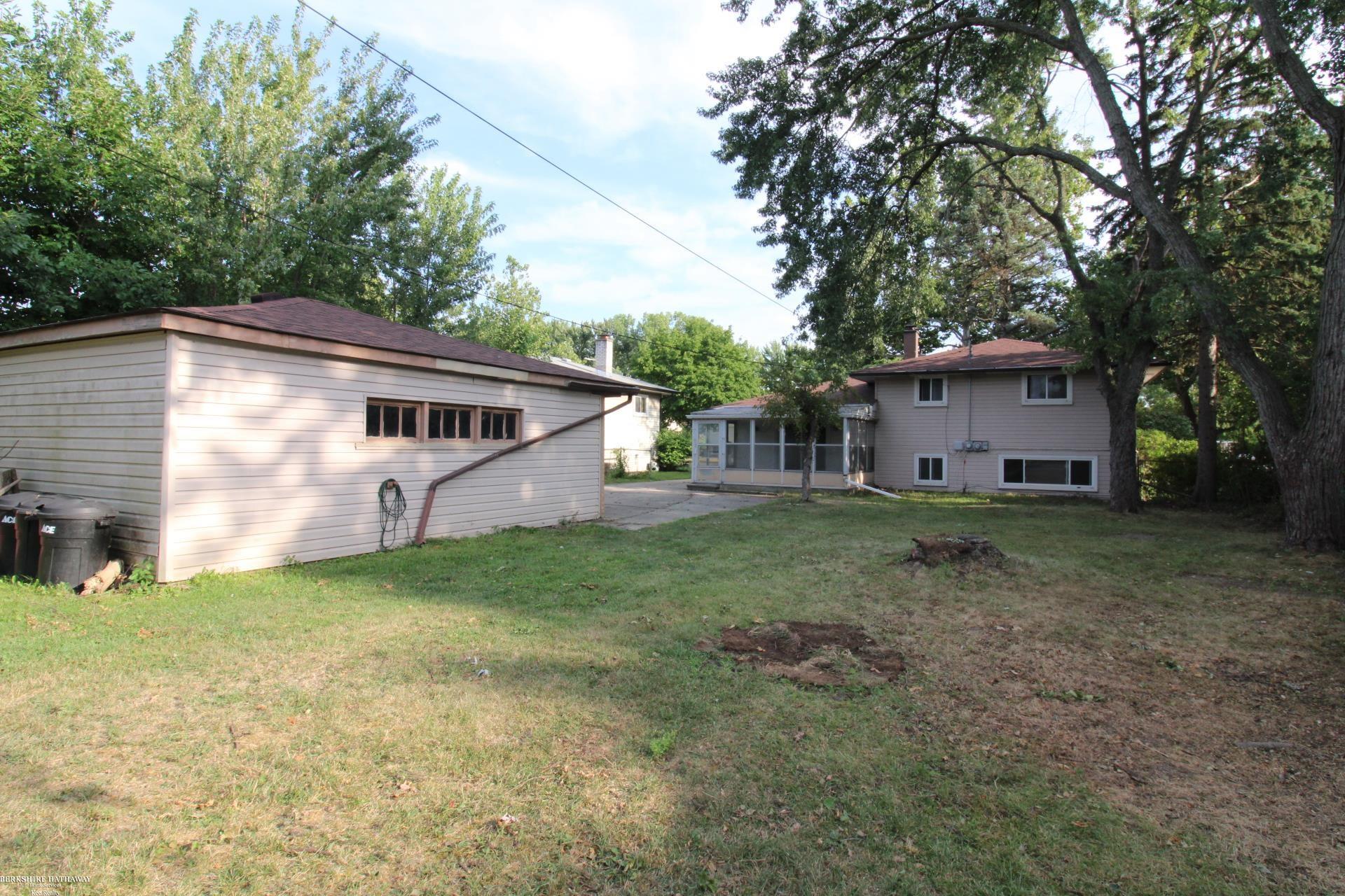 main property photo 18