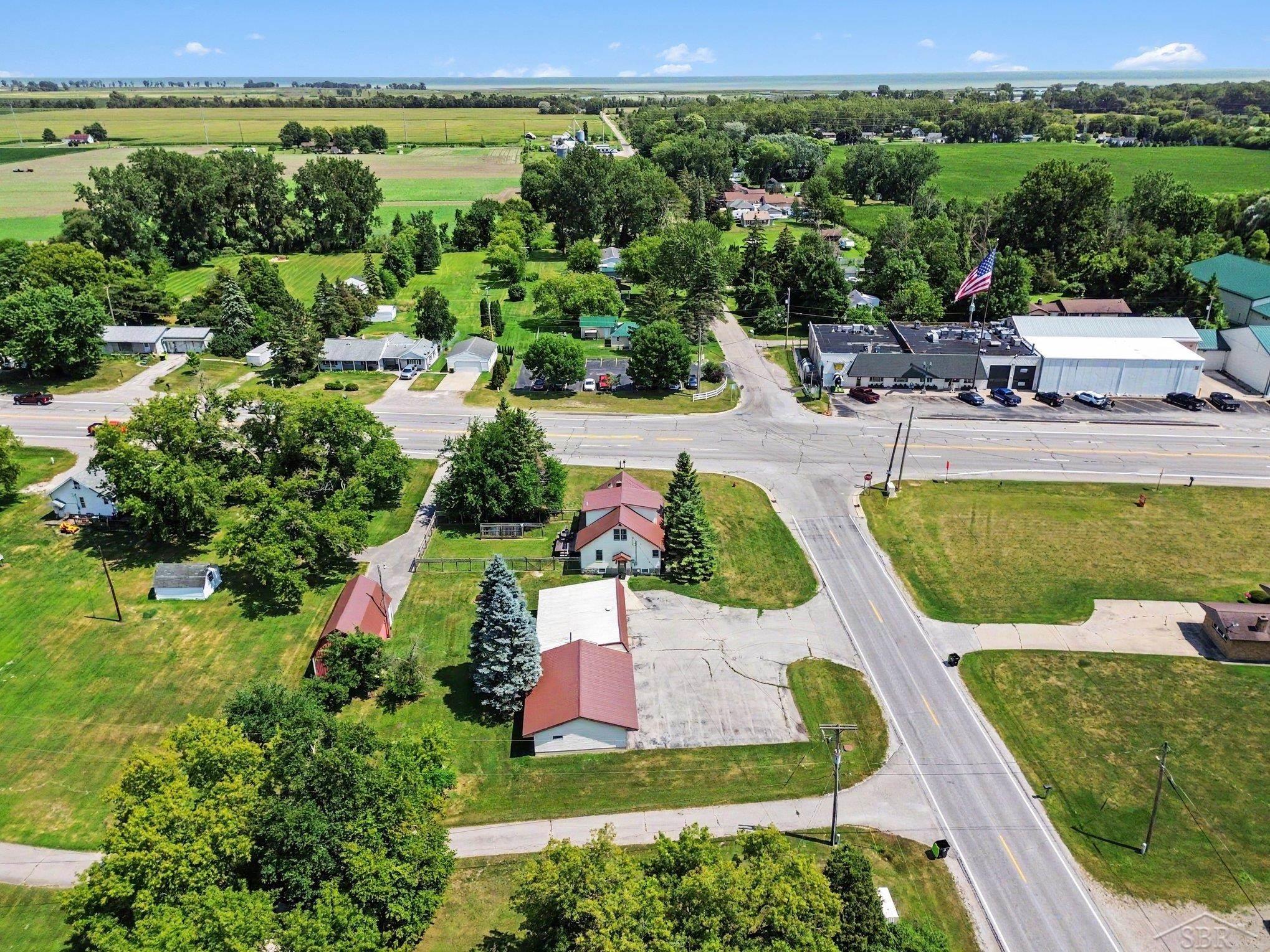 main property photo 8