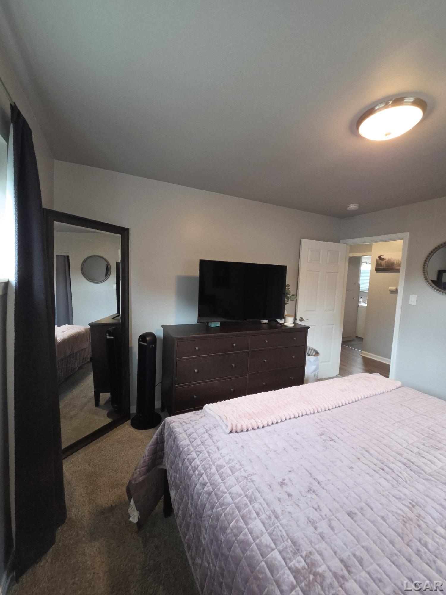 main property photo 51