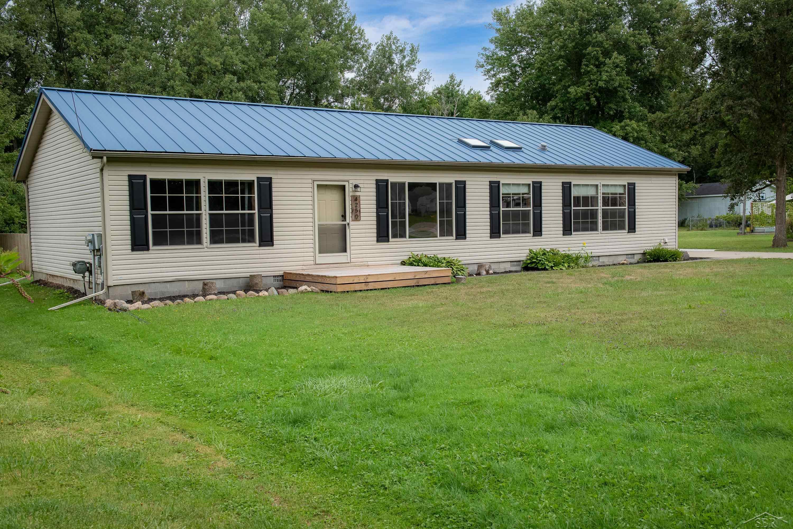 main property photo 3