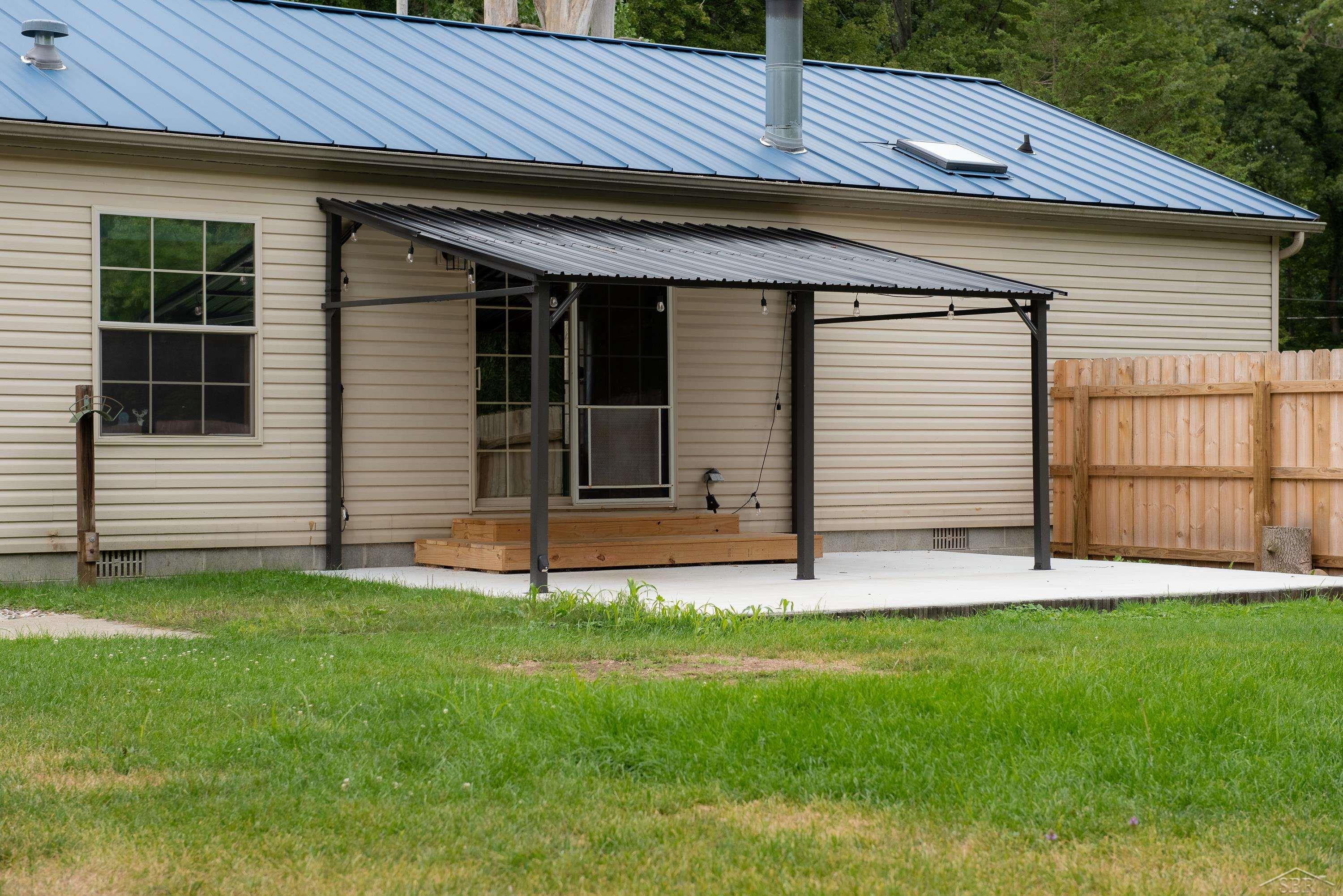 main property photo 42