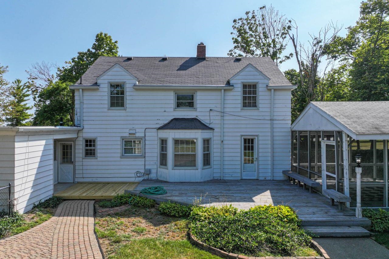 main property photo 26