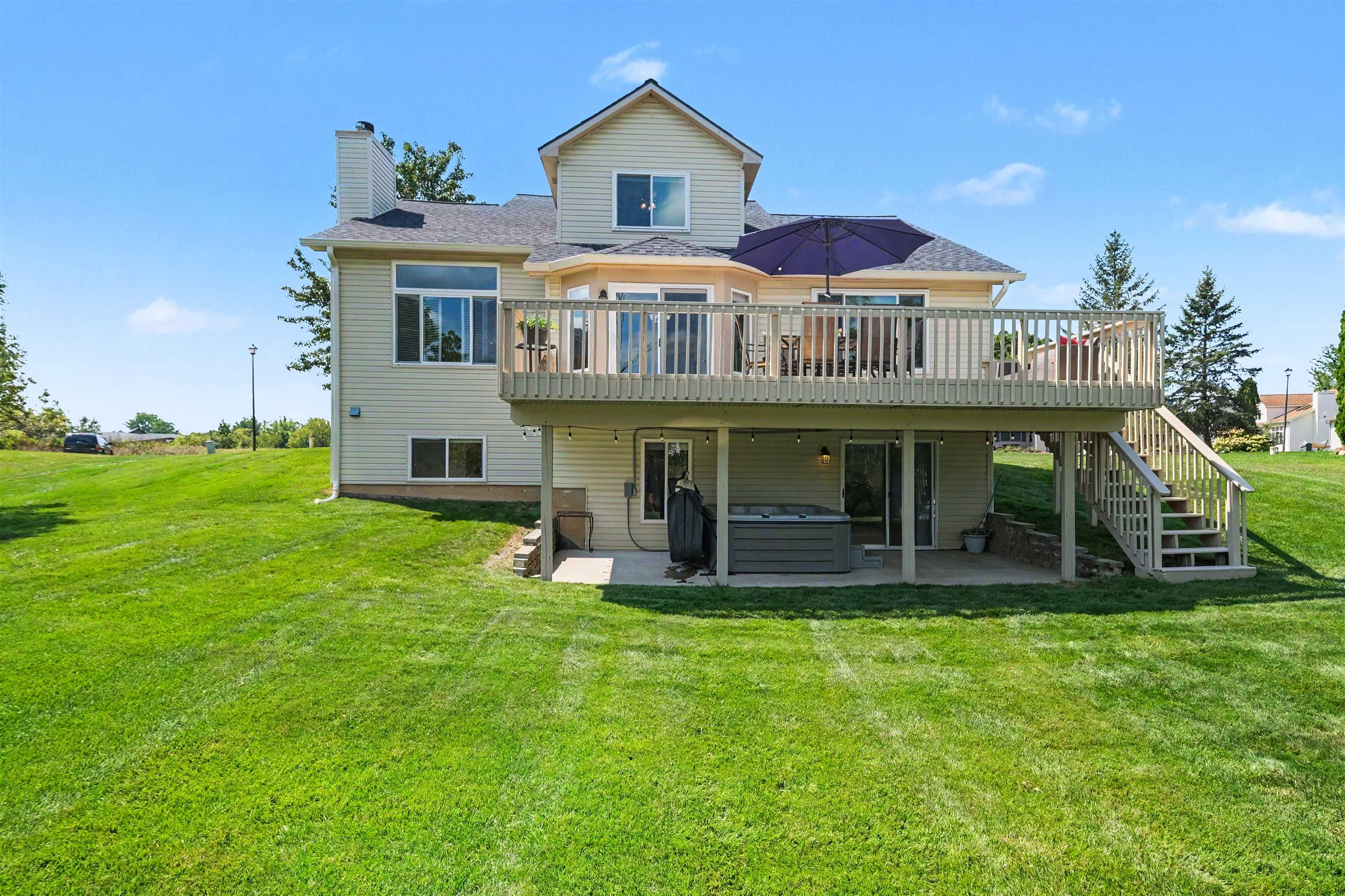 main property photo 25