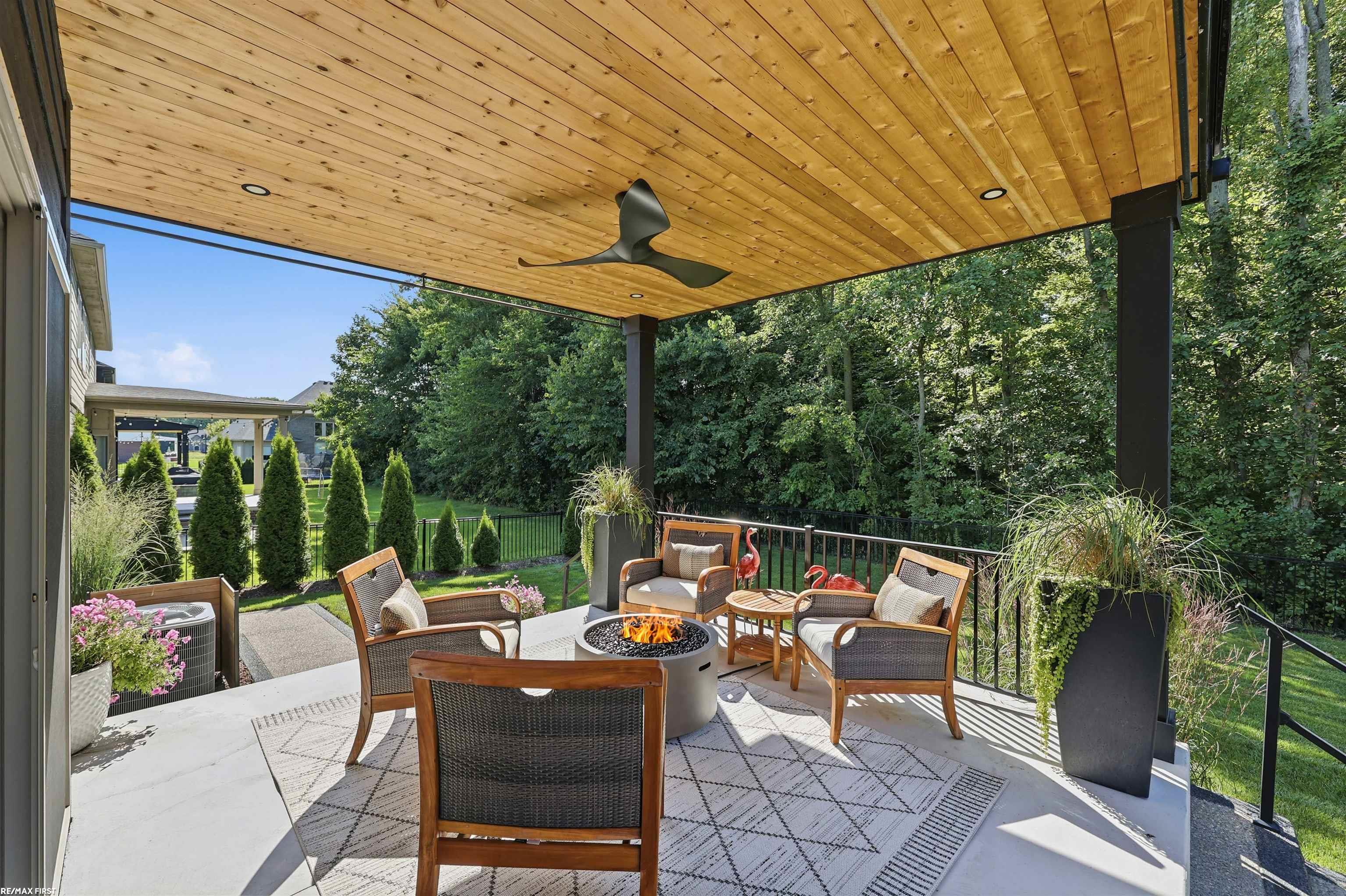 main property photo 57