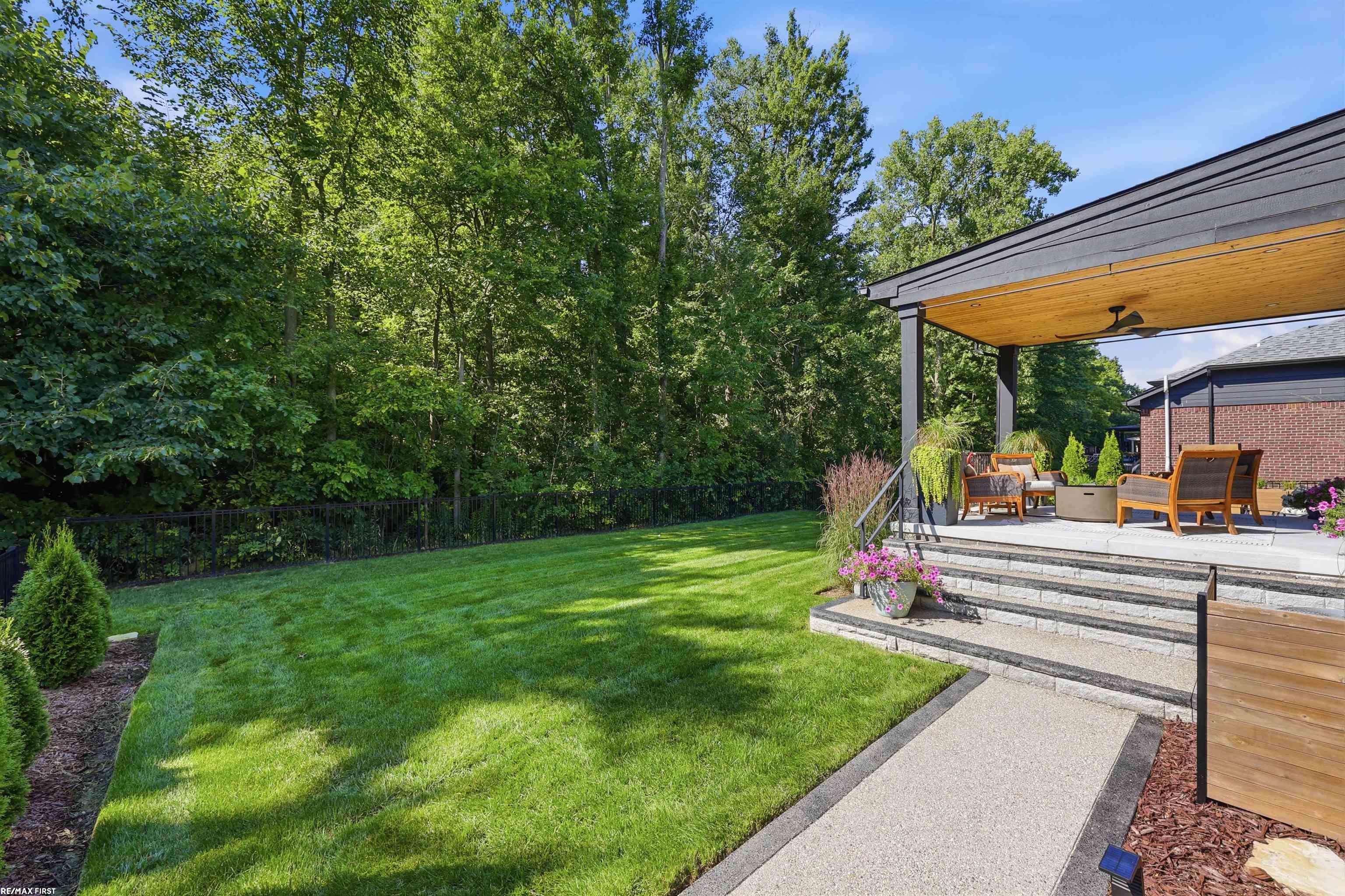 main property photo 61