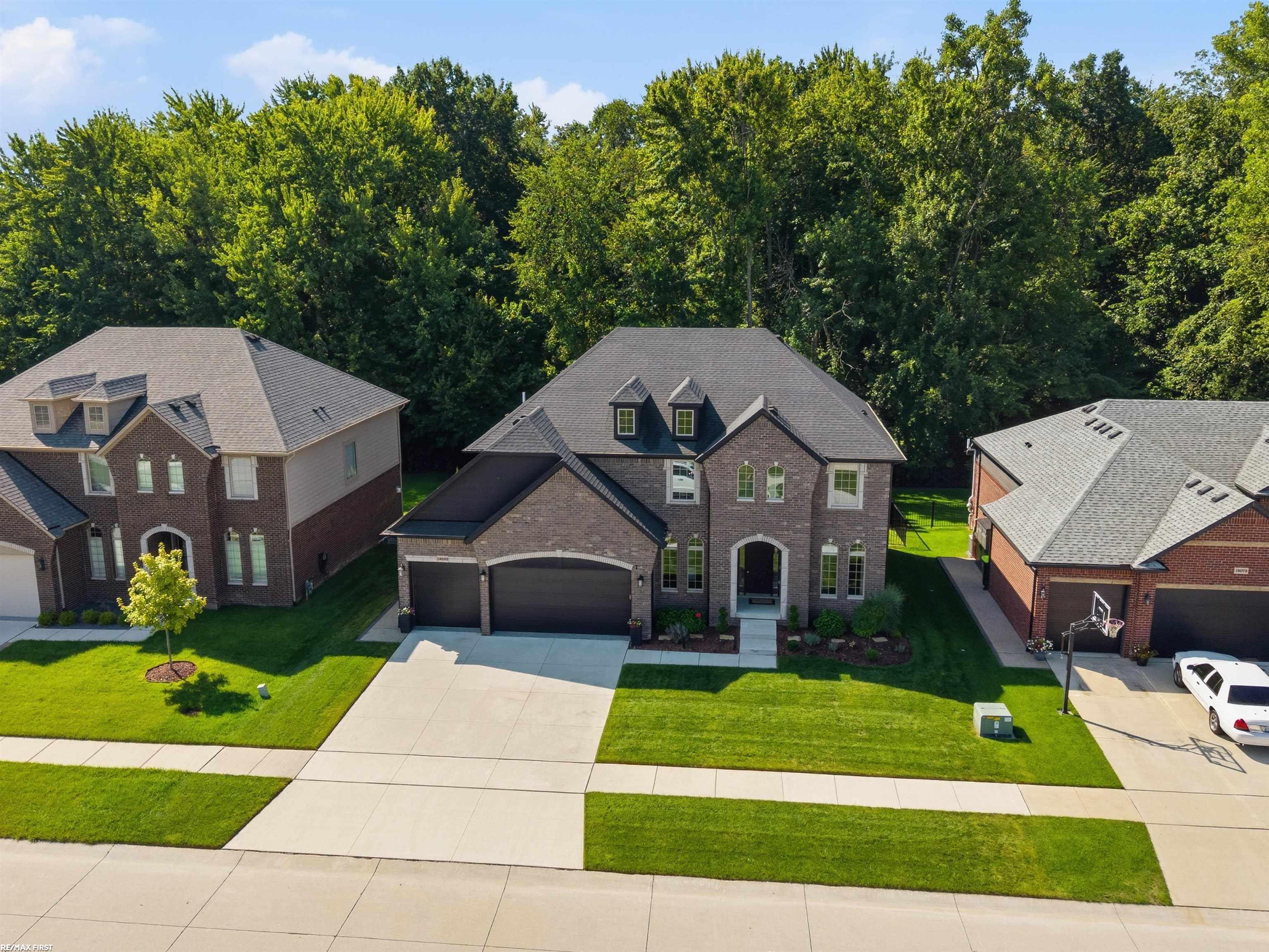 main property photo 67