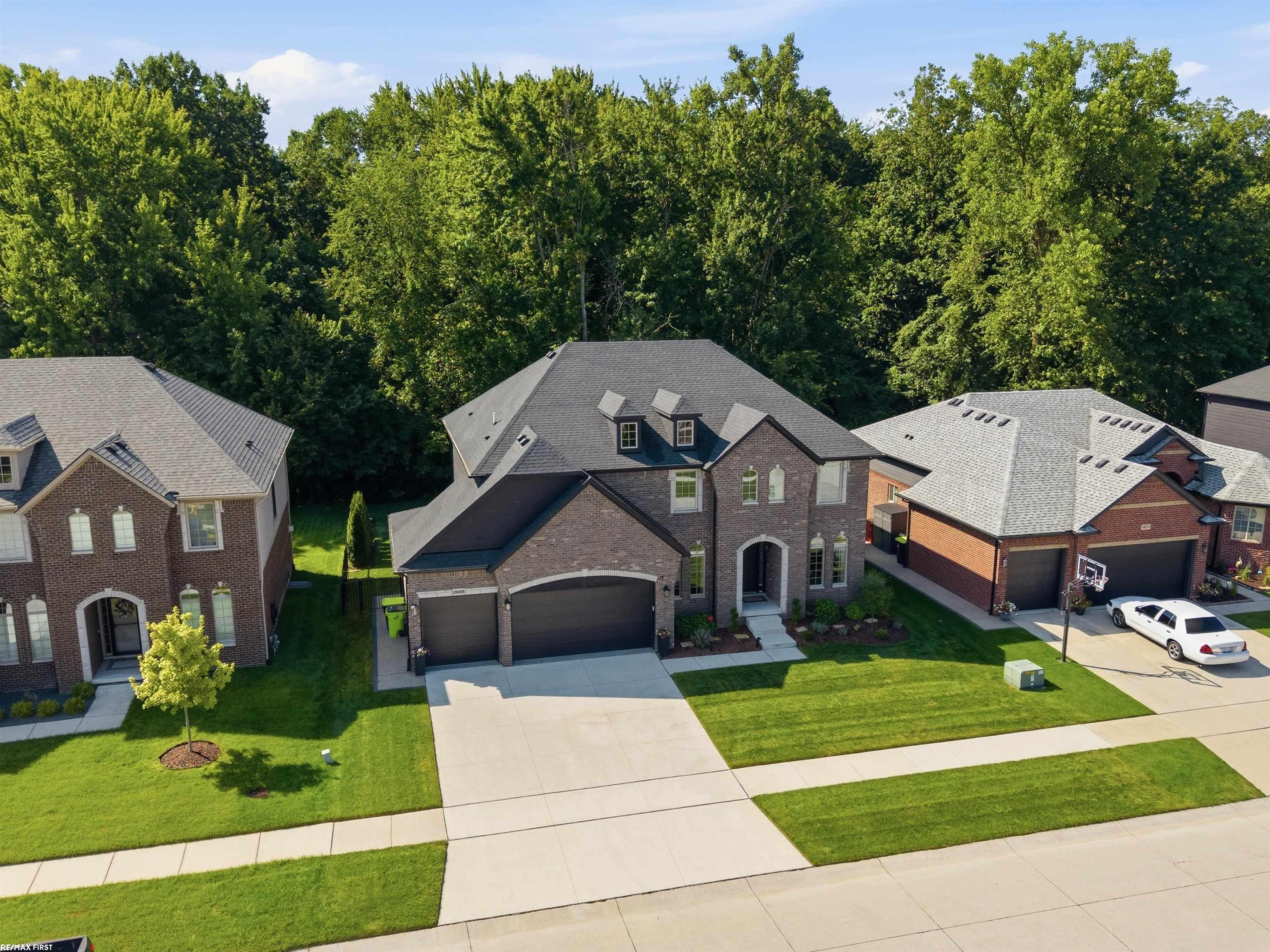 main property photo 68