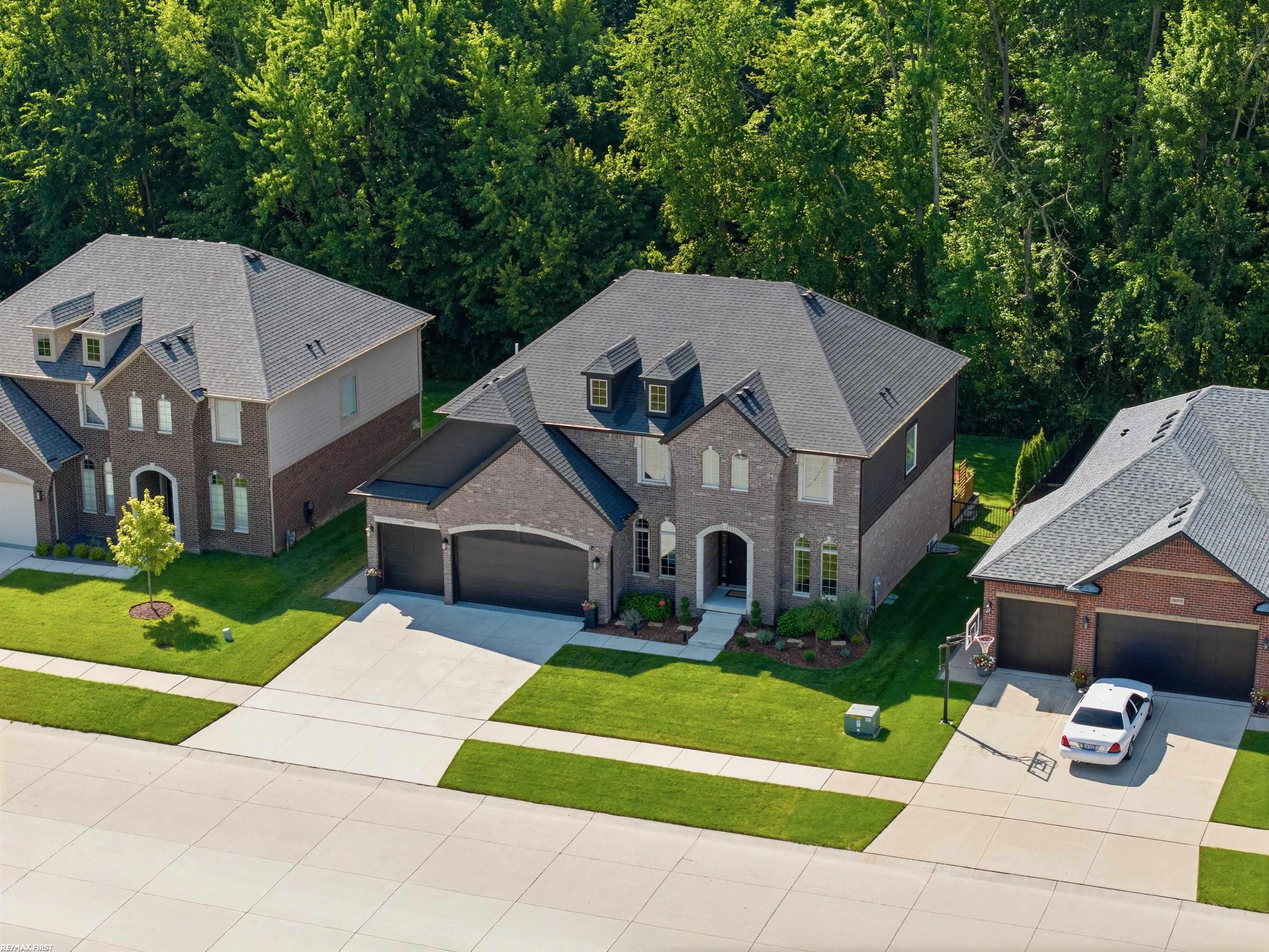 main property photo 69