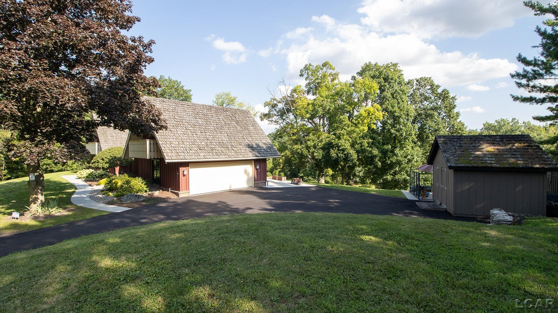 main property photo 45