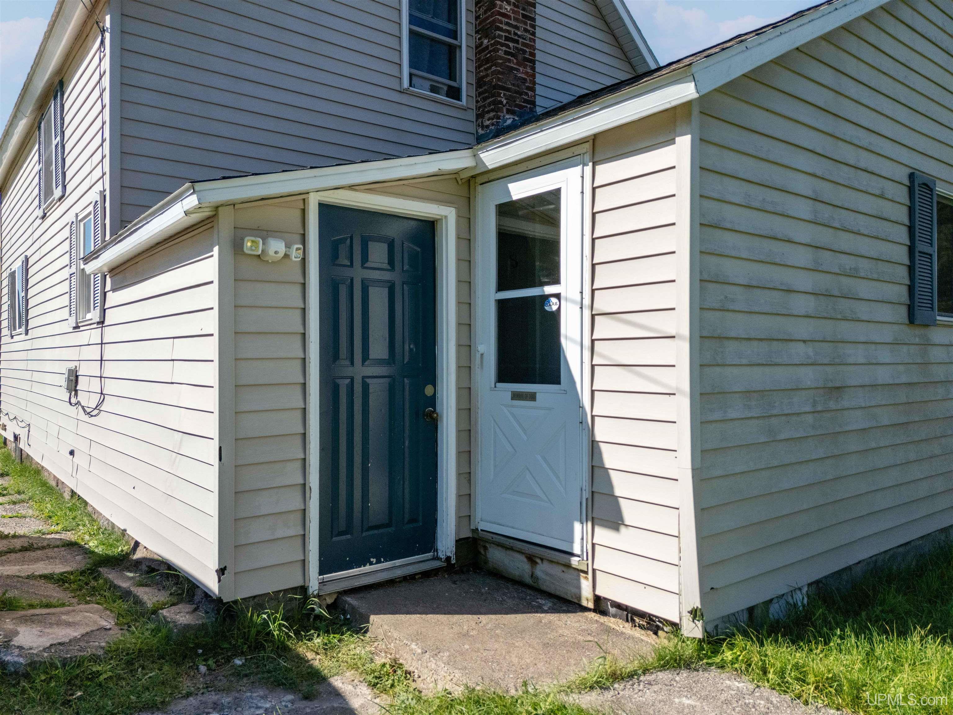 main property photo 27